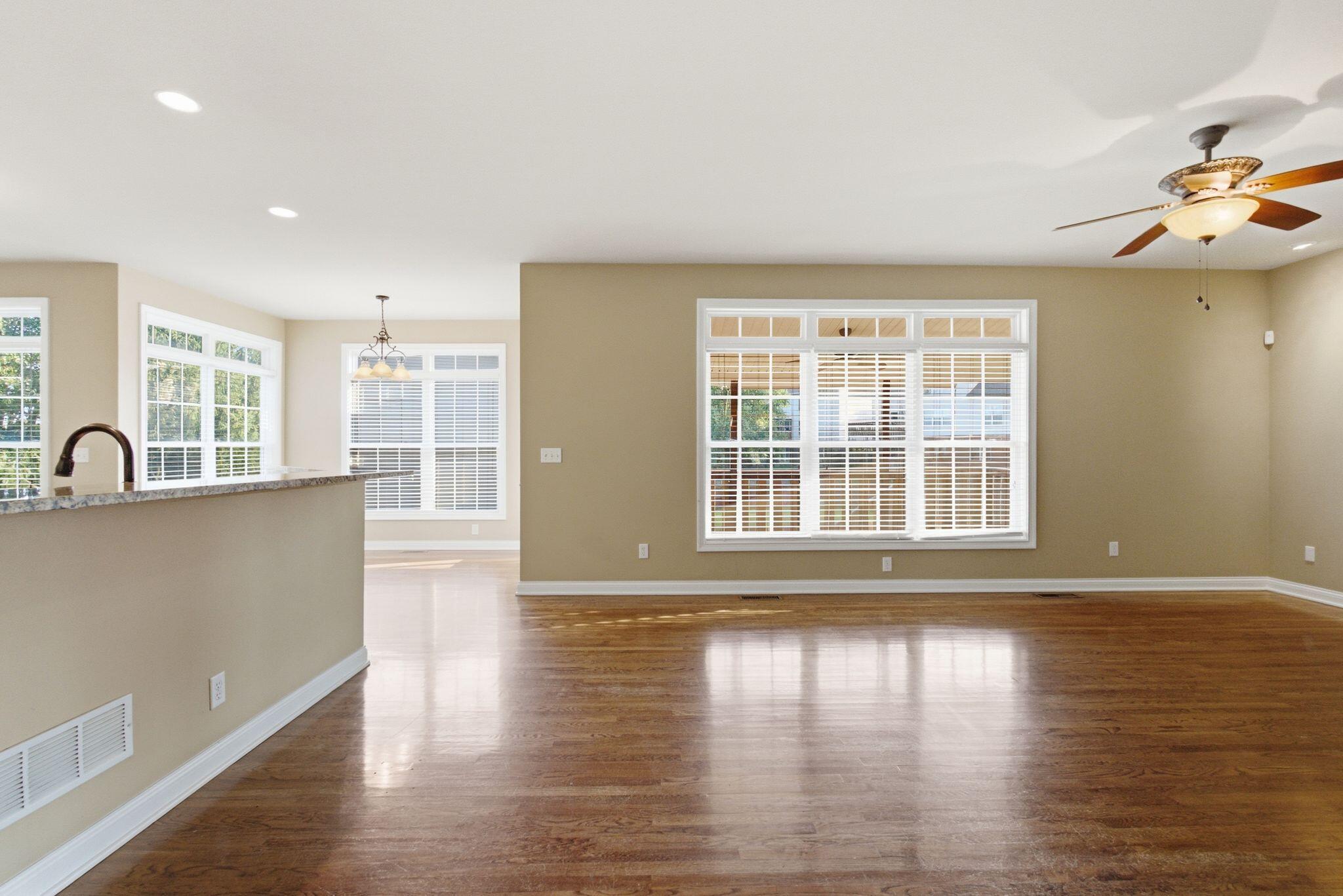 3241 Cherry Meadow Path Property Photo 9