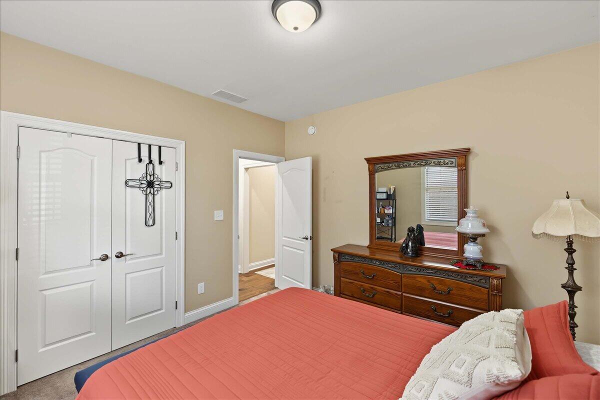 509 Breezewood Circle Property Photo 29