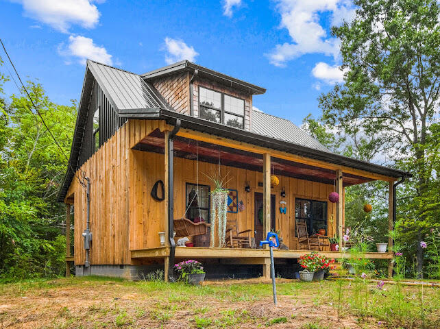175 Brown Gabbard Road Property Photo 3