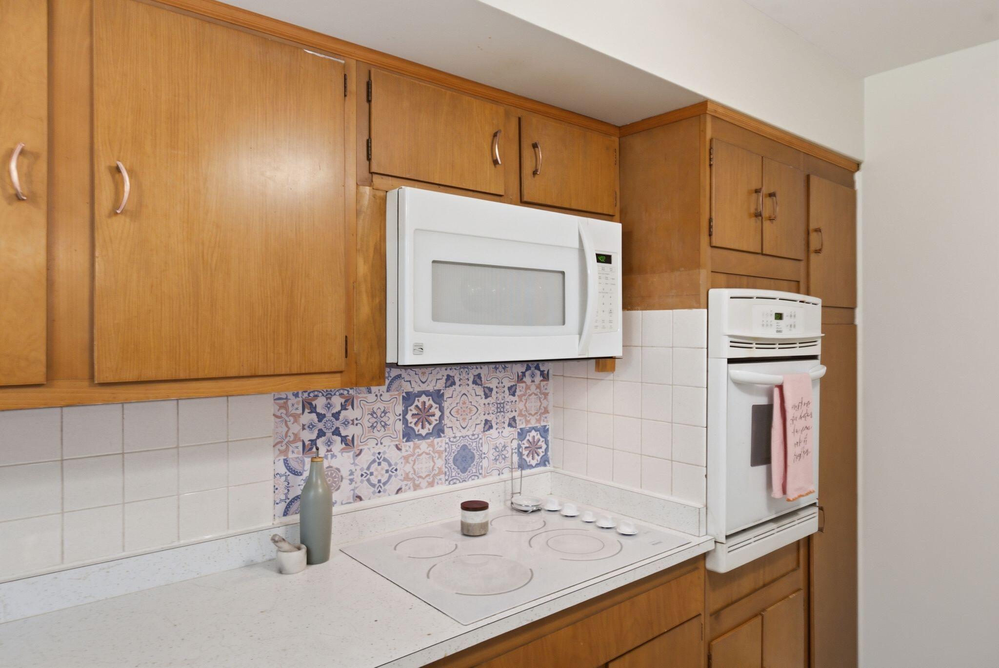 3343 Sutherland Drive Property Photo 18