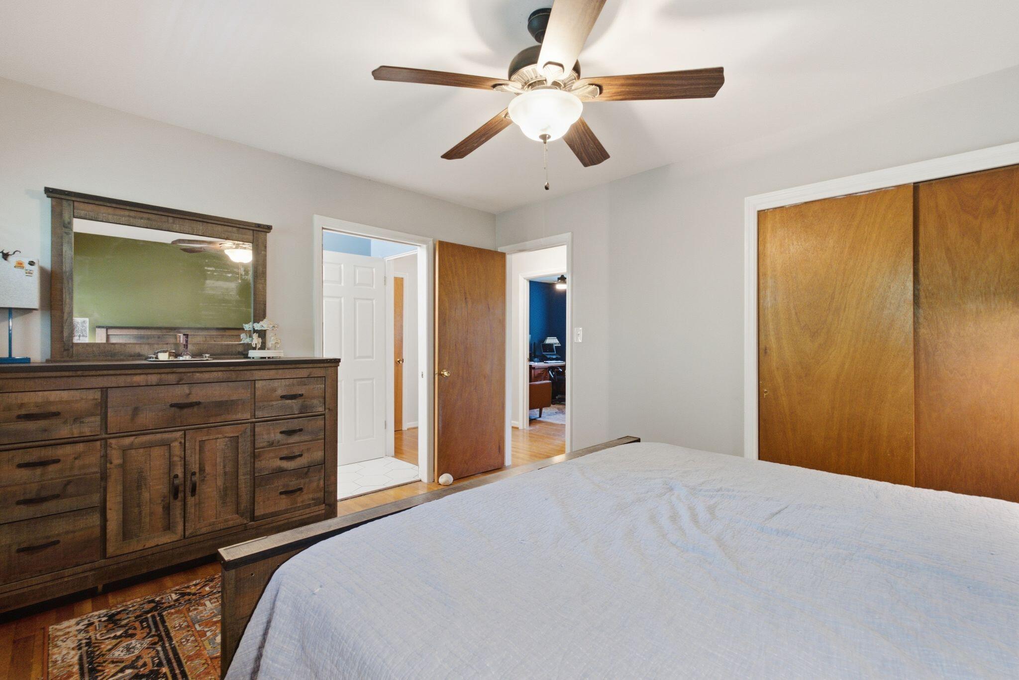 3343 Sutherland Drive Property Photo 25