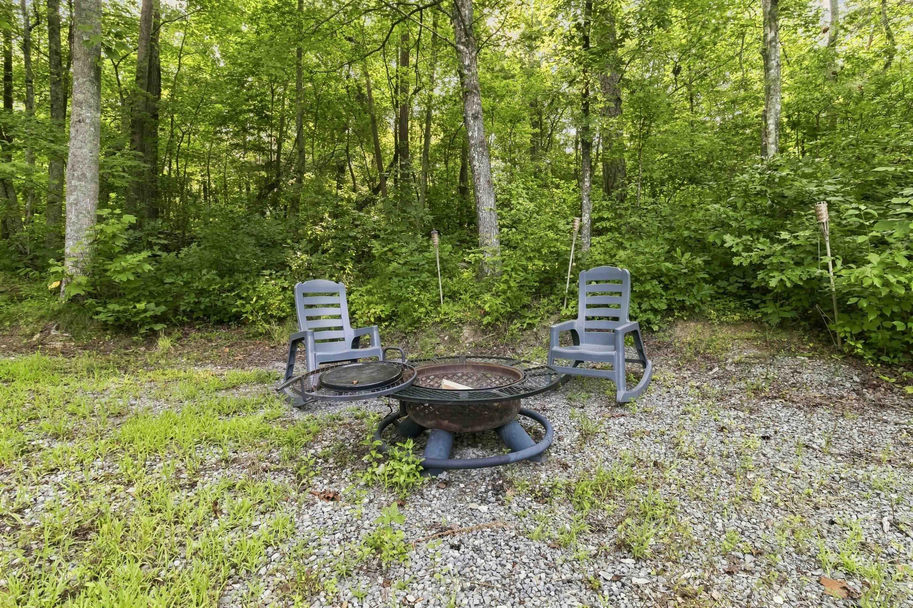 002 Forest Road 4005 Property Photo 6