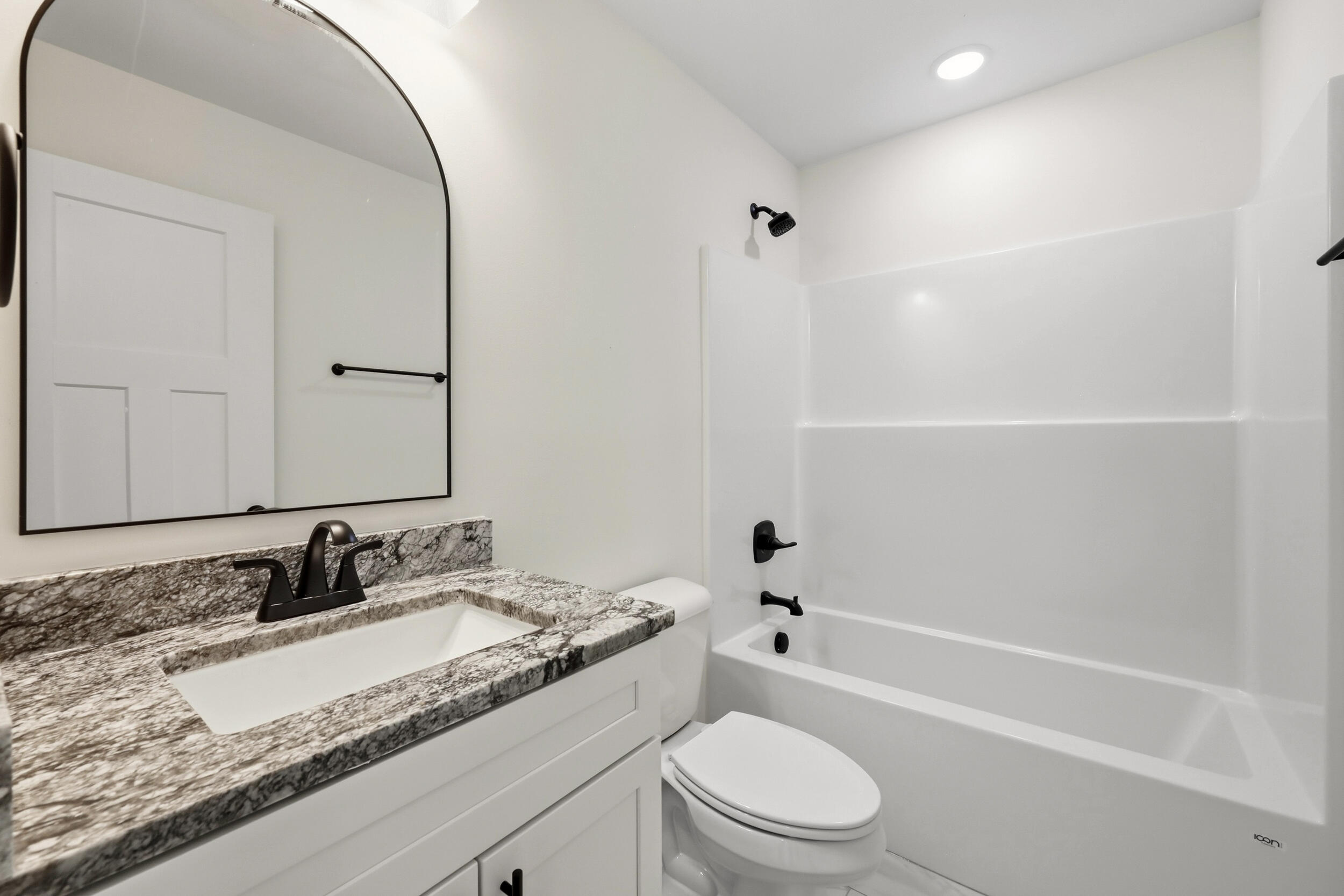 945 Olympic Court Property Photo 14