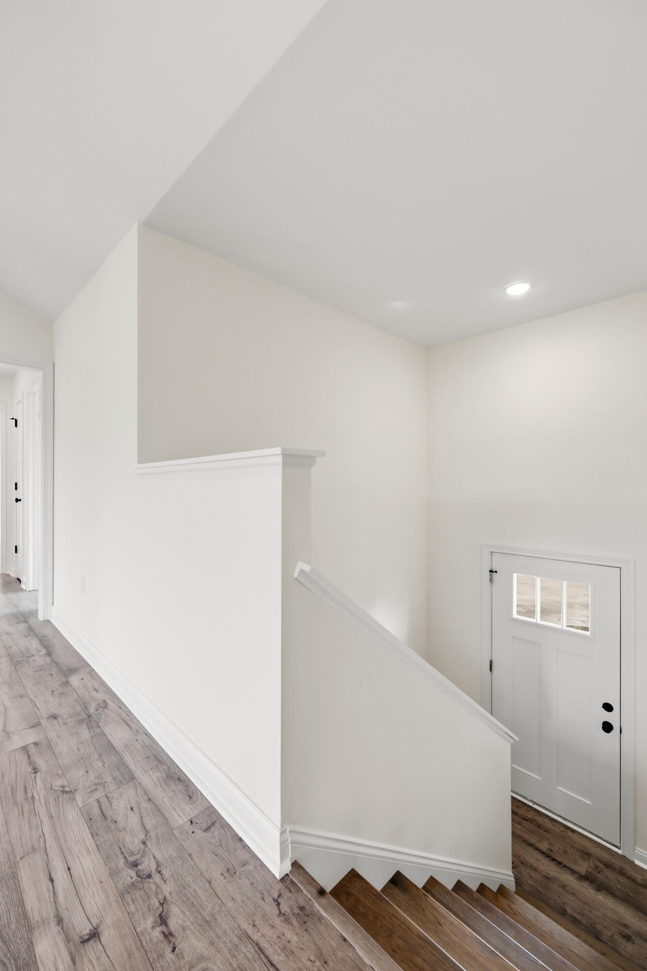 945 Olympic Court Property Photo 22