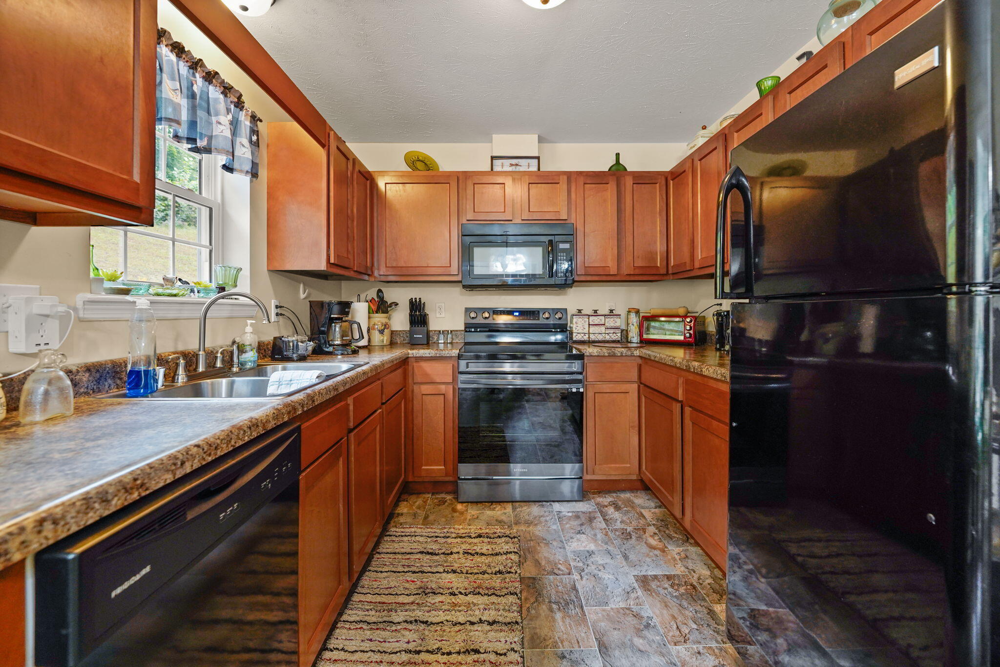 152 Milltown Subdivision Road Property Photo 12
