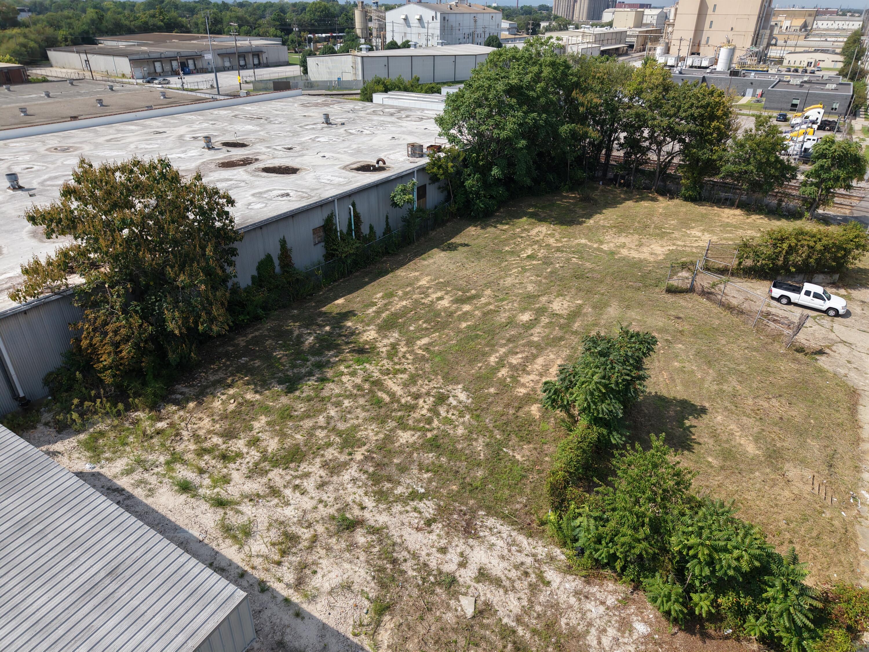 1400 S 12th Street Property Photo 4