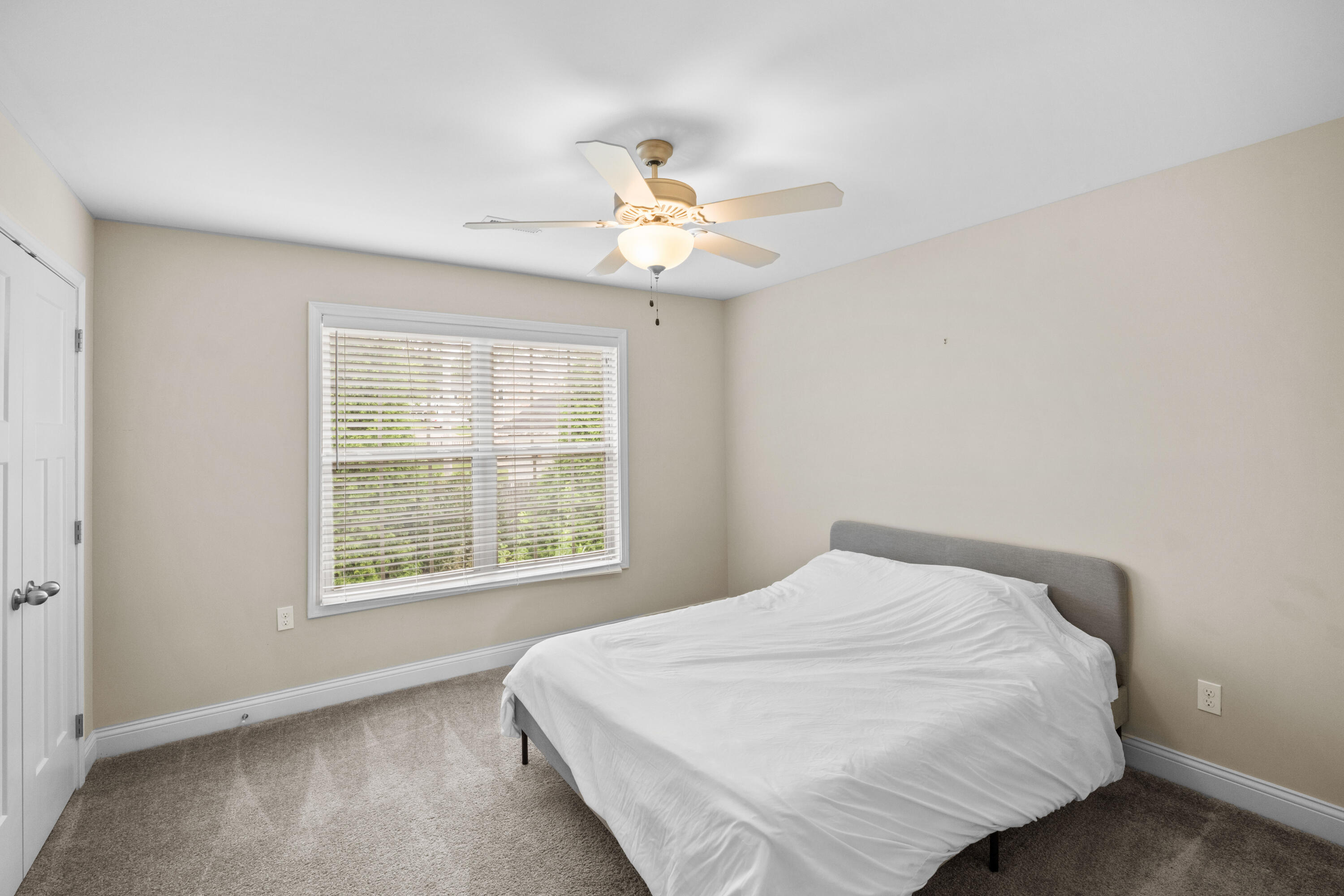 343 Manitoba Lane Property Photo 26