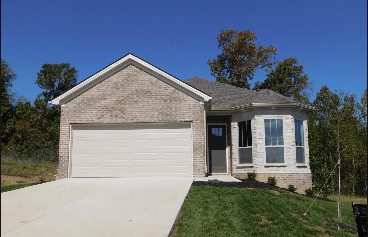 104 Amick Way Property Photo 4