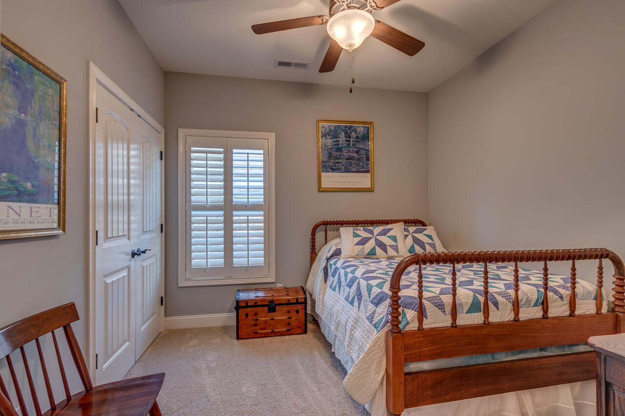 104 Amick Way Property Photo 12