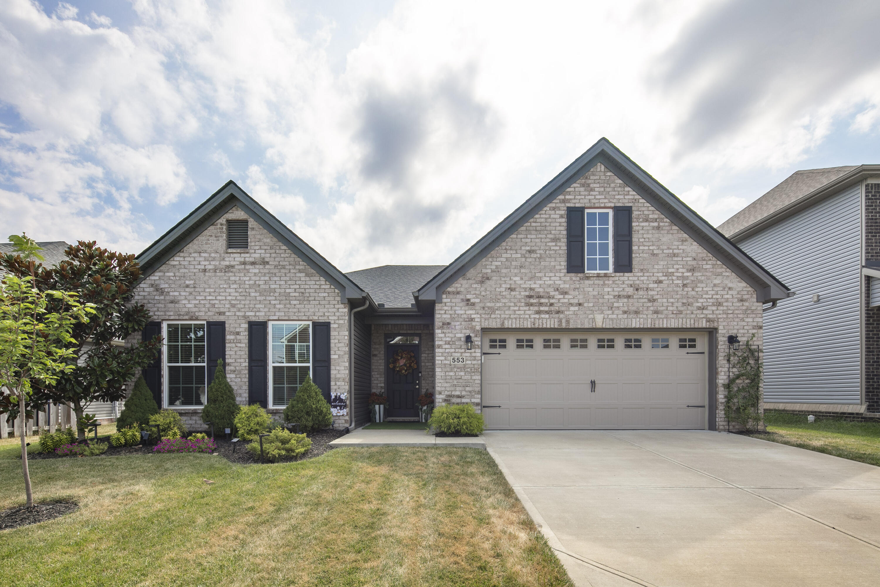 553 Windflower Way Property Photo 1