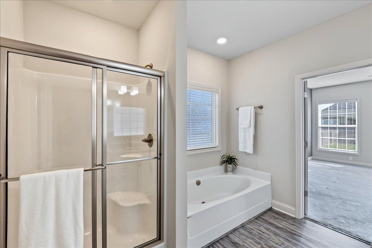 553 Windflower Way Property Photo 26