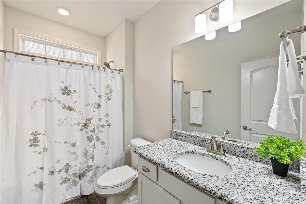 553 Windflower Way Property Photo 32