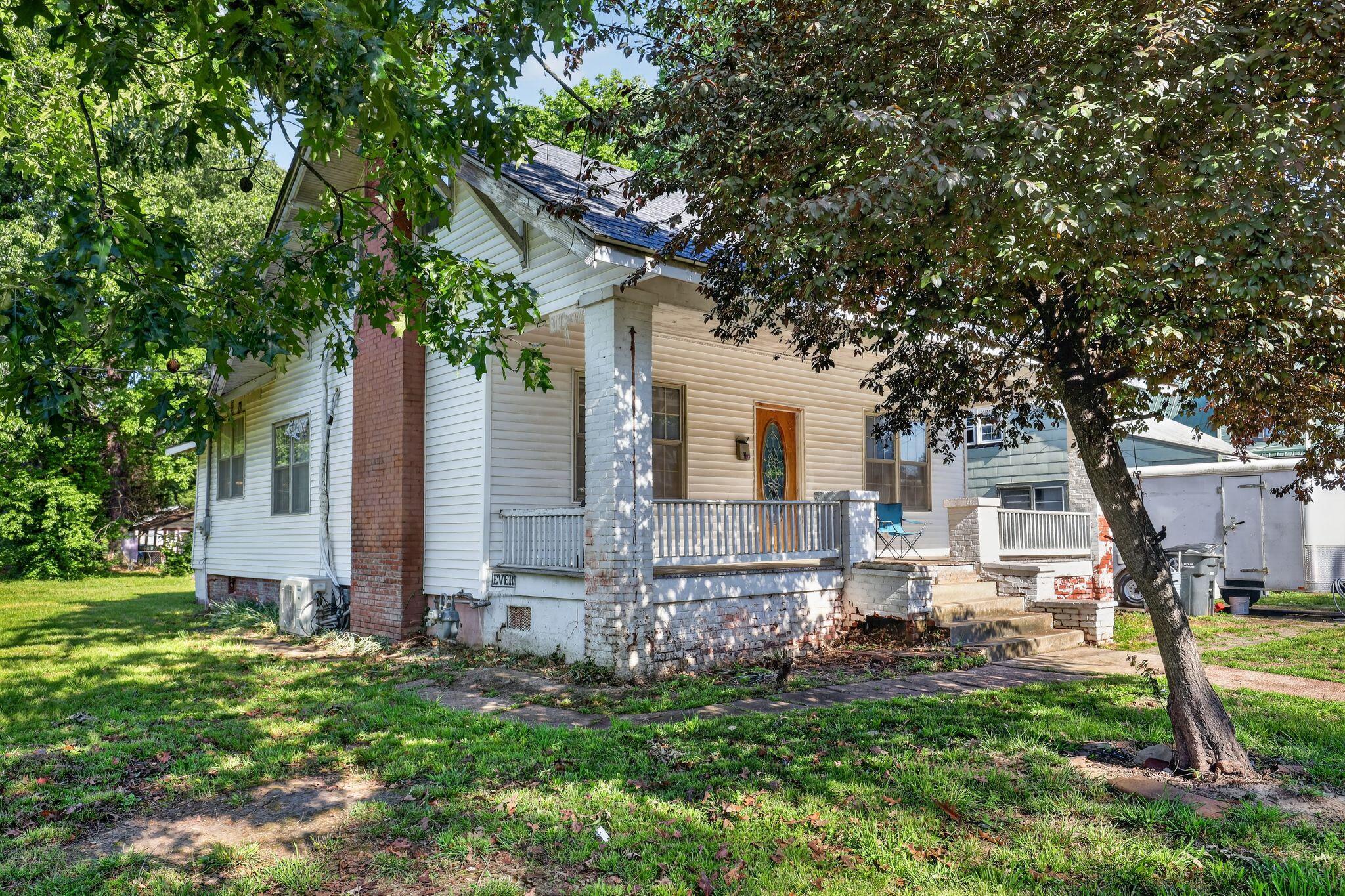 901 N 23rd Street Property Photo 3