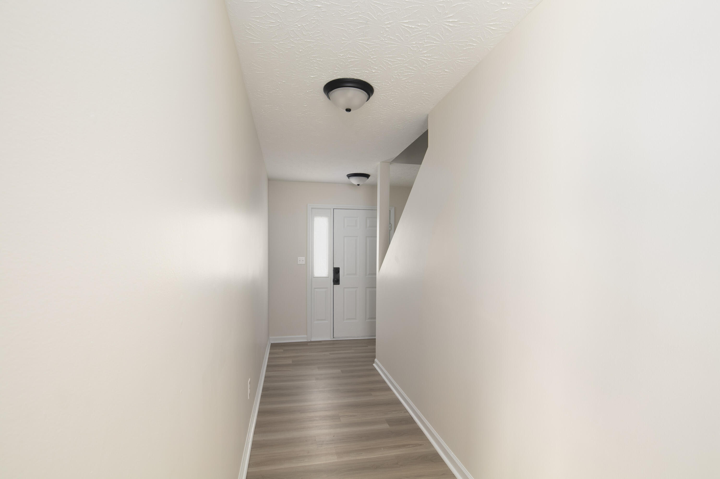 329 Shadow Glen Court Property Photo 11