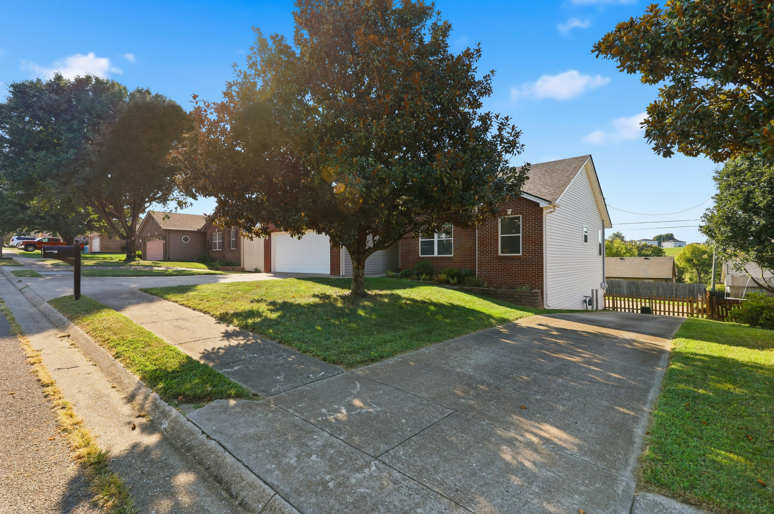 141 White Cliffs Lane Property Photo 6