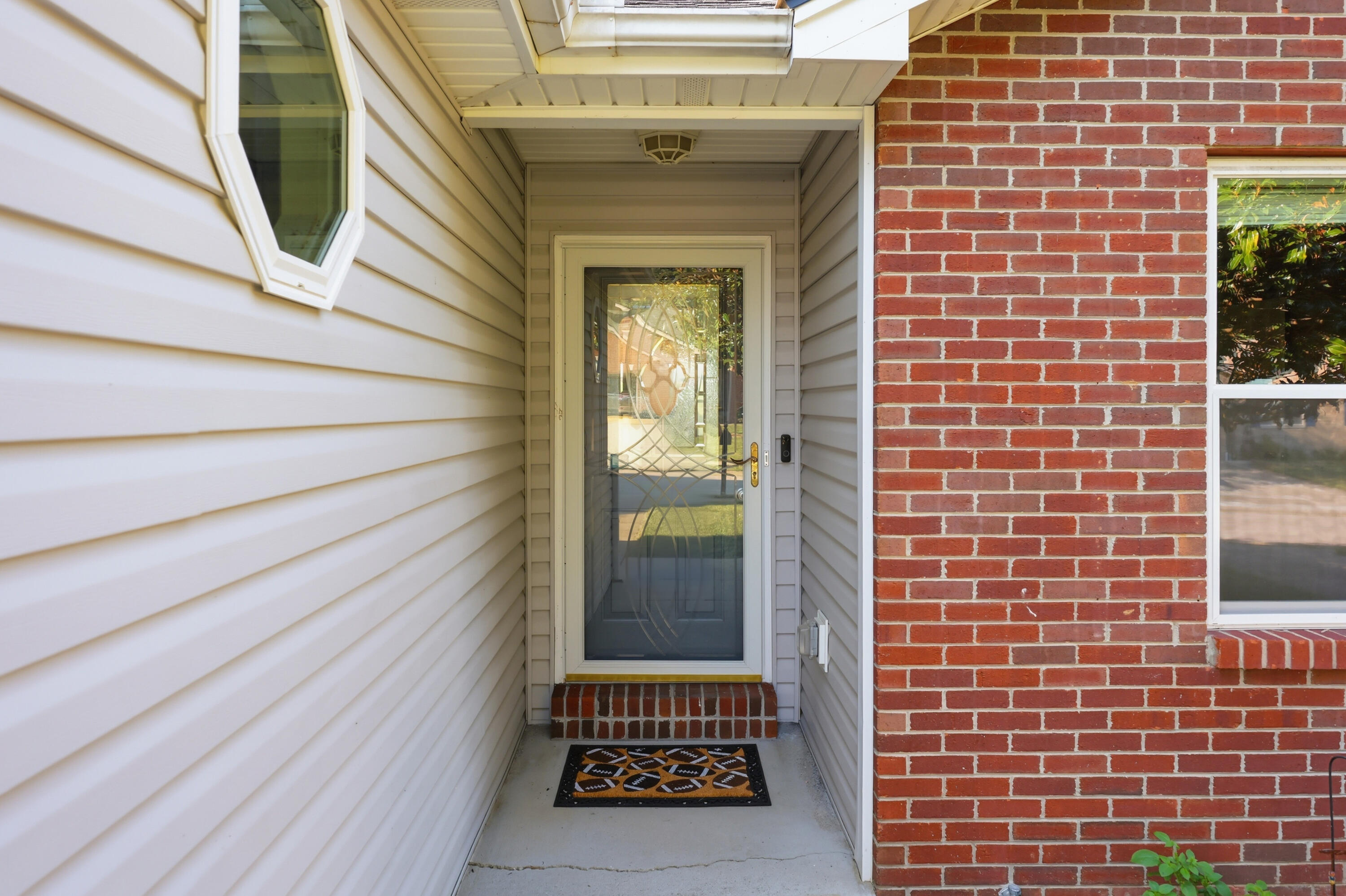 141 White Cliffs Lane Property Photo 7
