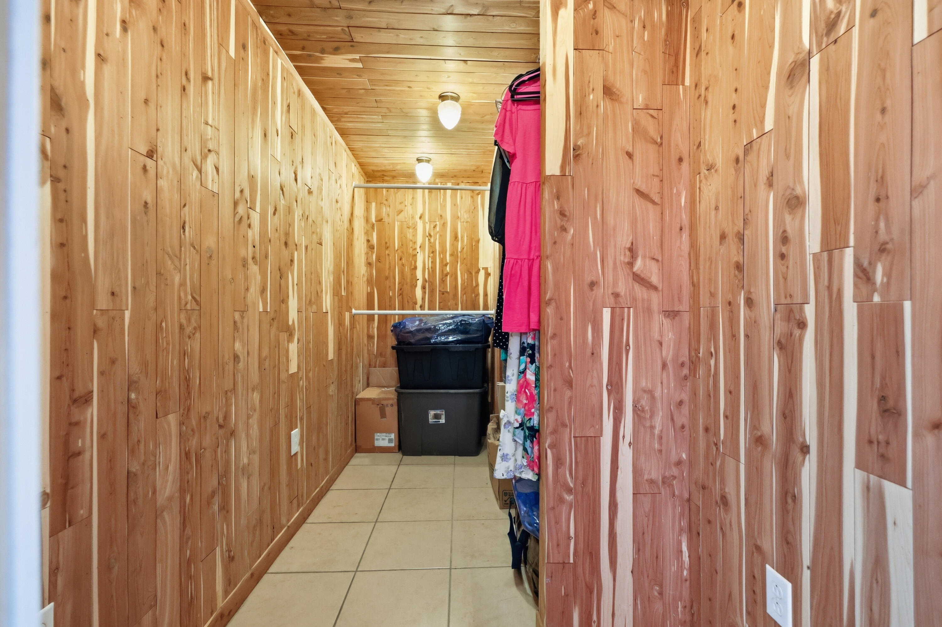 141 White Cliffs Lane Property Photo 42