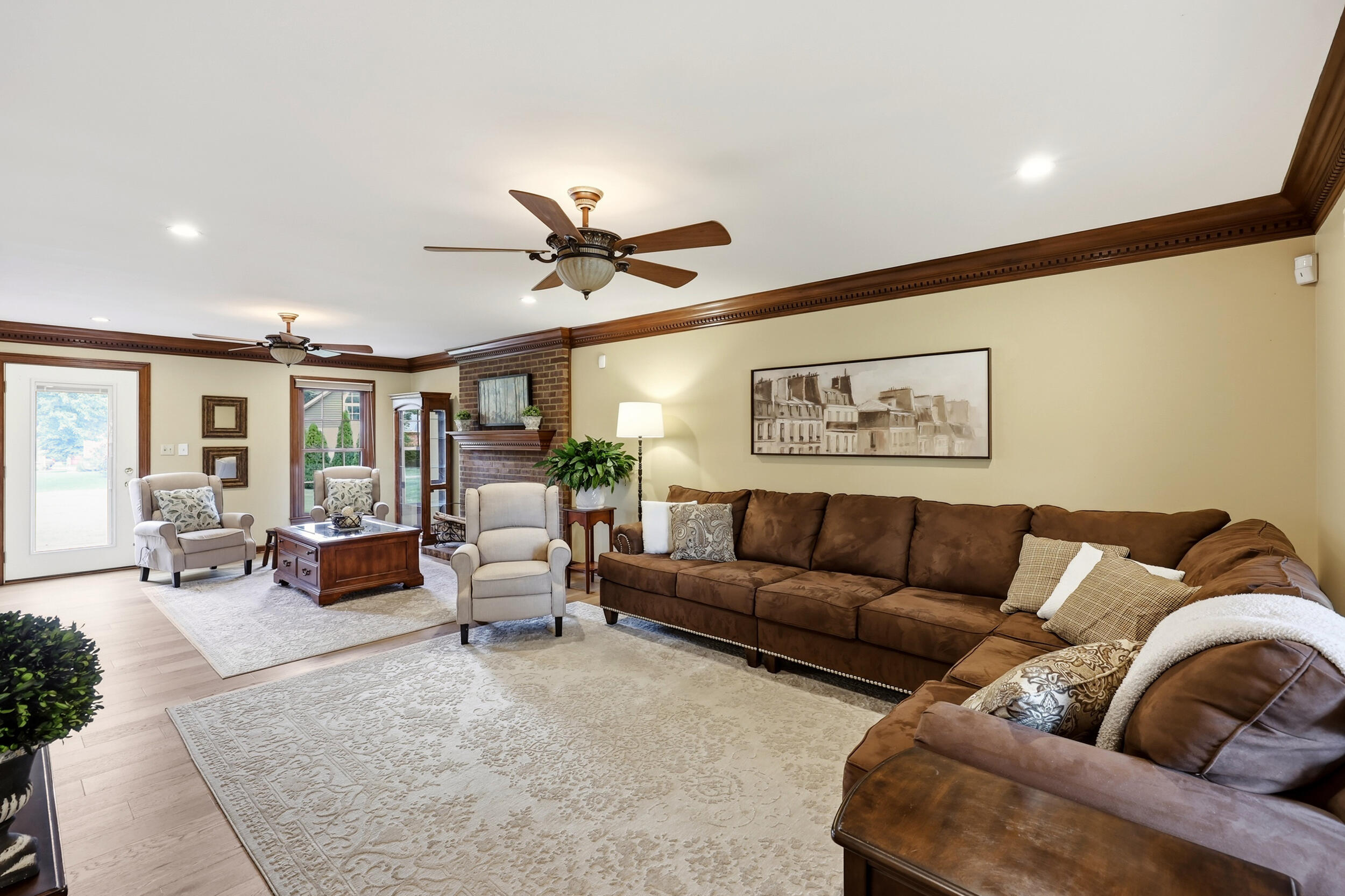 3501 Westmont Circle Property Photo 12