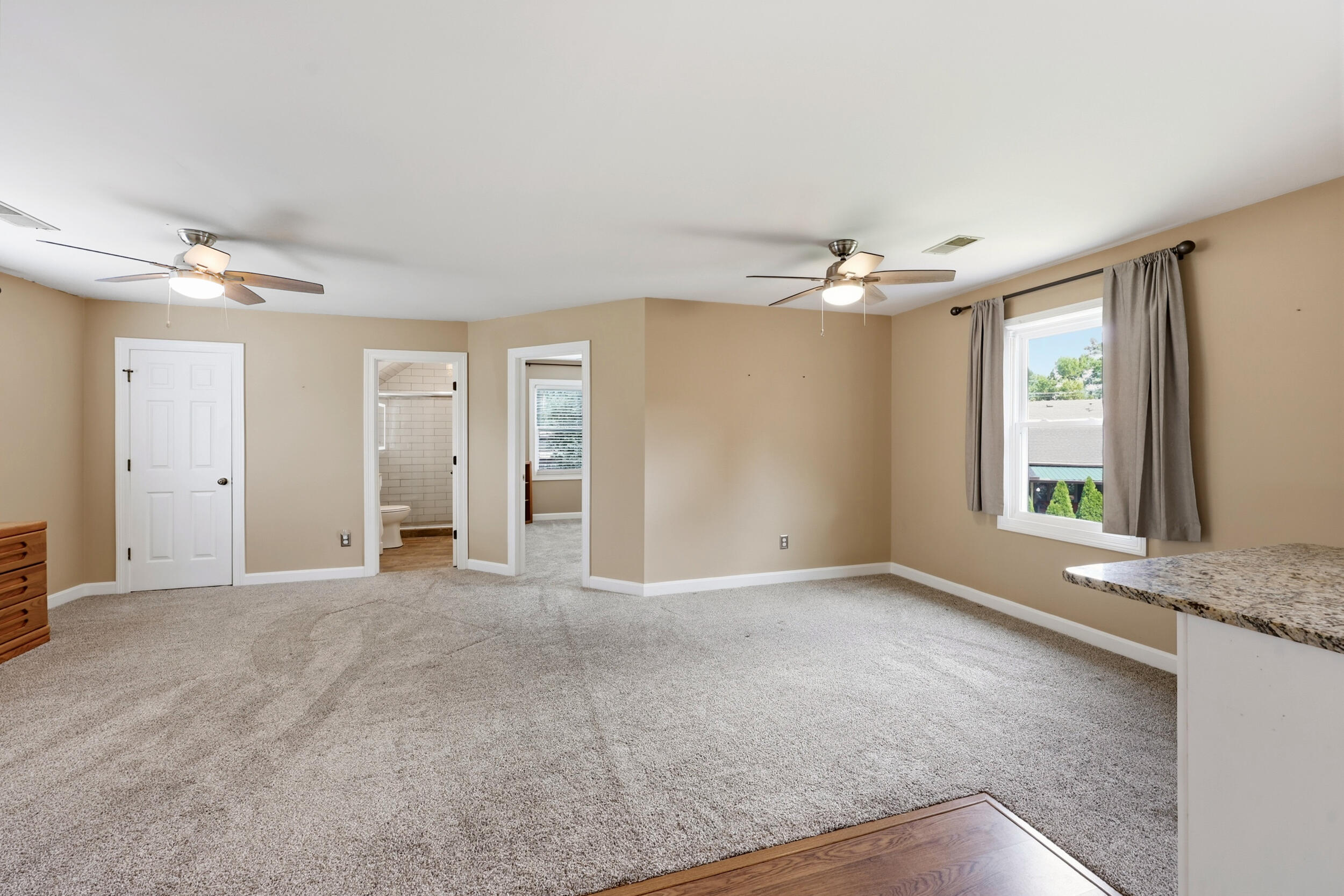 3501 Westmont Circle Property Photo 14