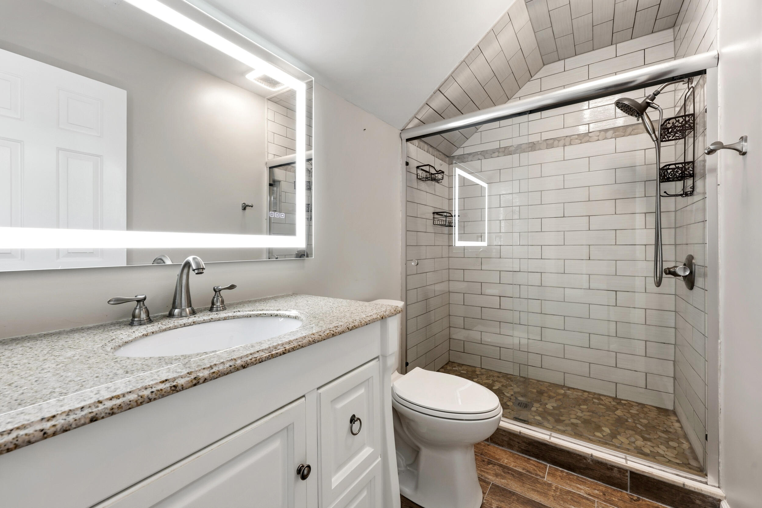 3501 Westmont Circle Property Photo 17