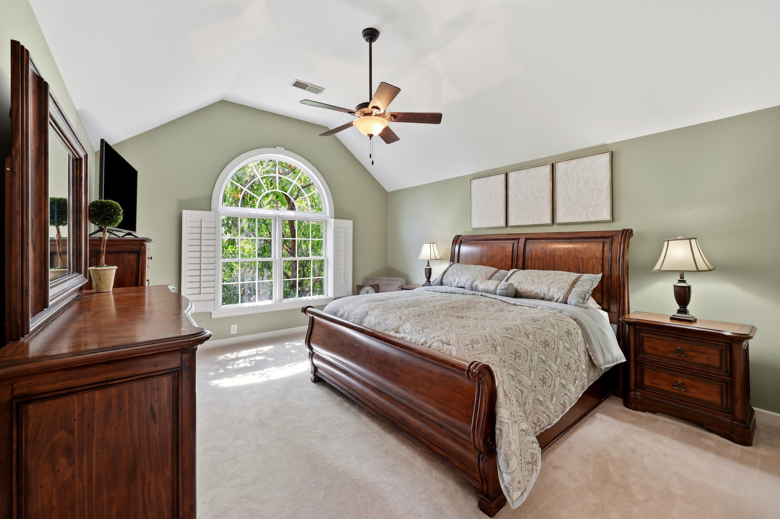 3501 Westmont Circle Property Photo 18