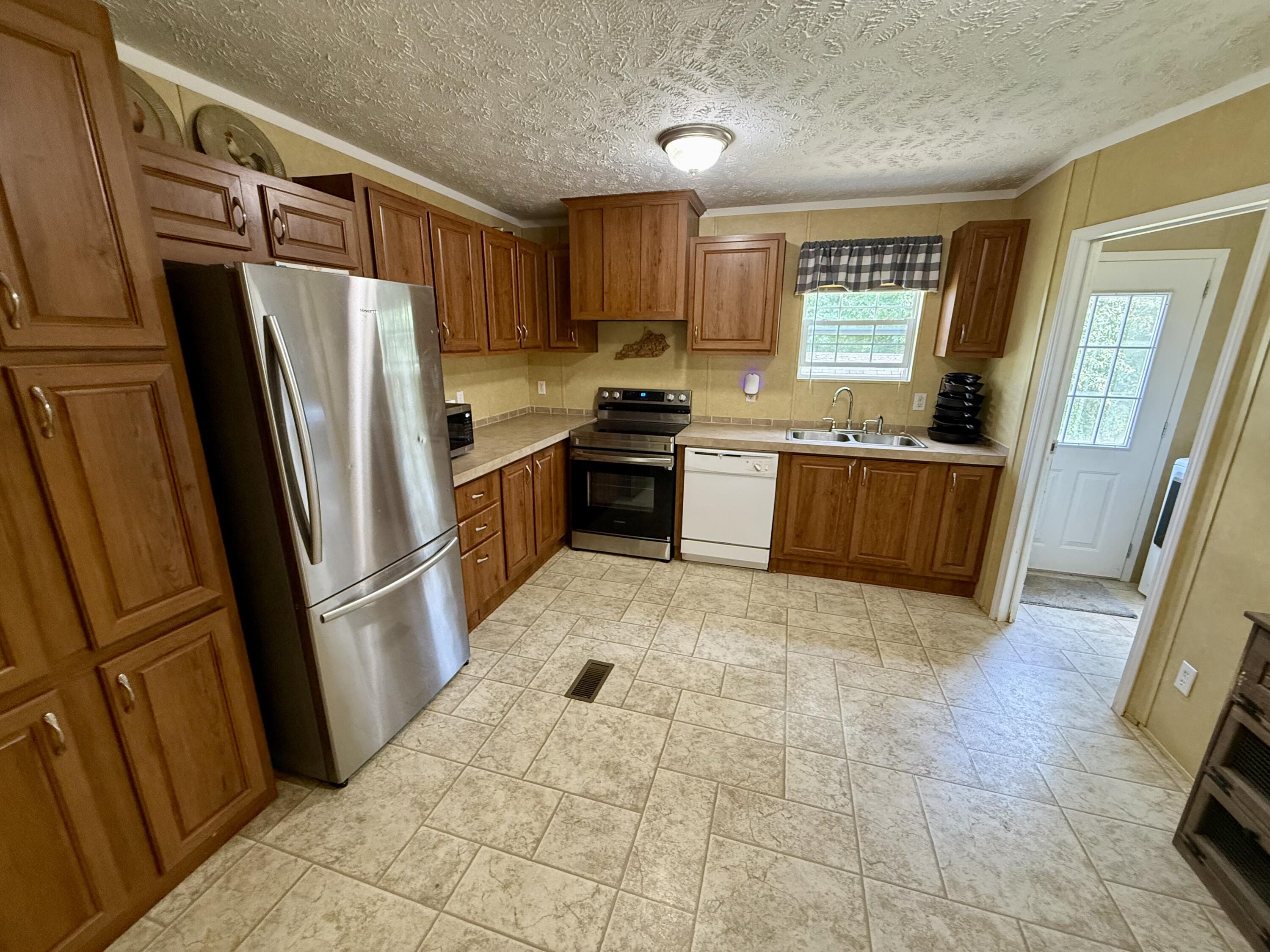 10082 Stulltown Road Property Photo 9
