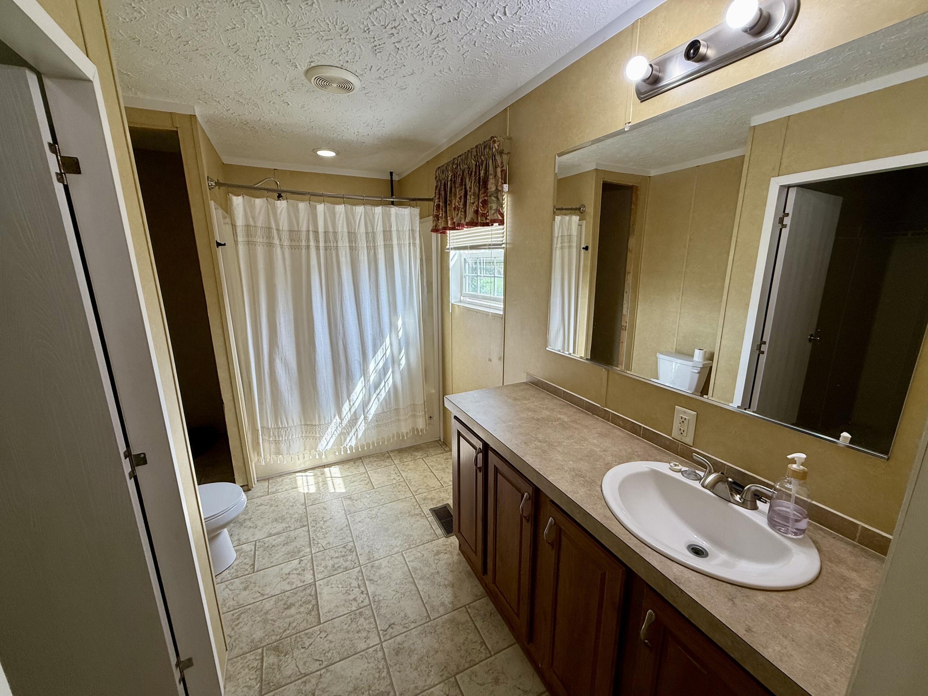 10082 Stulltown Road Property Photo 14