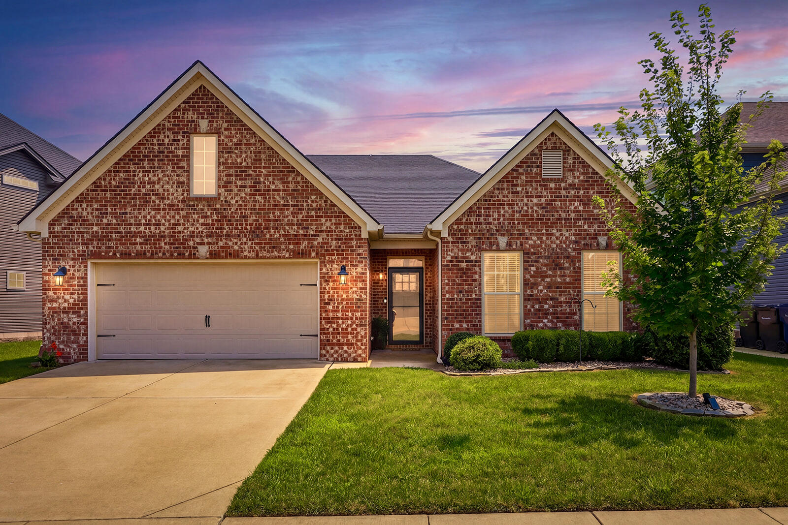 3676 Bay Springs Park Property Photo 1