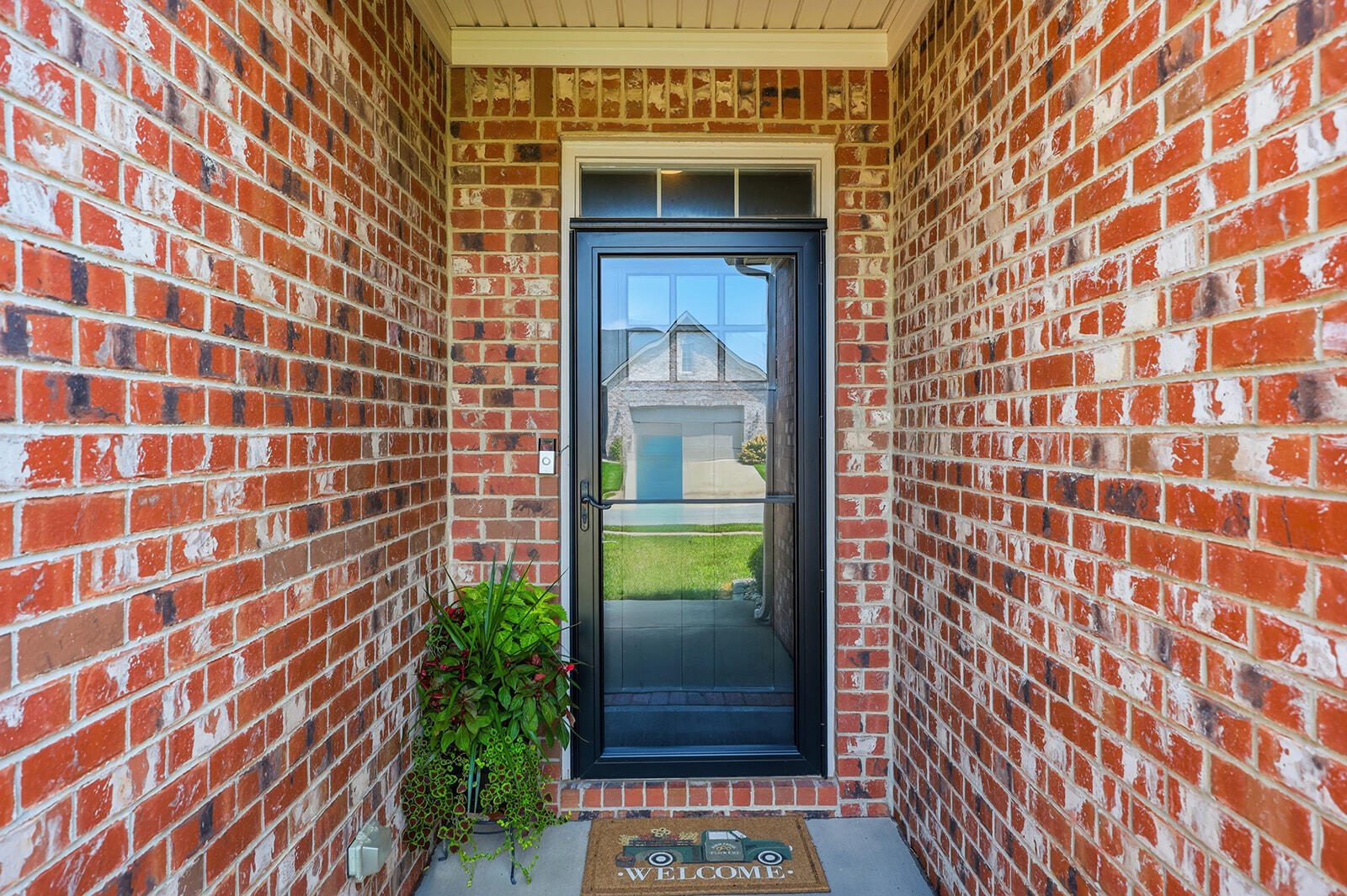 3676 Bay Springs Park Property Photo 6