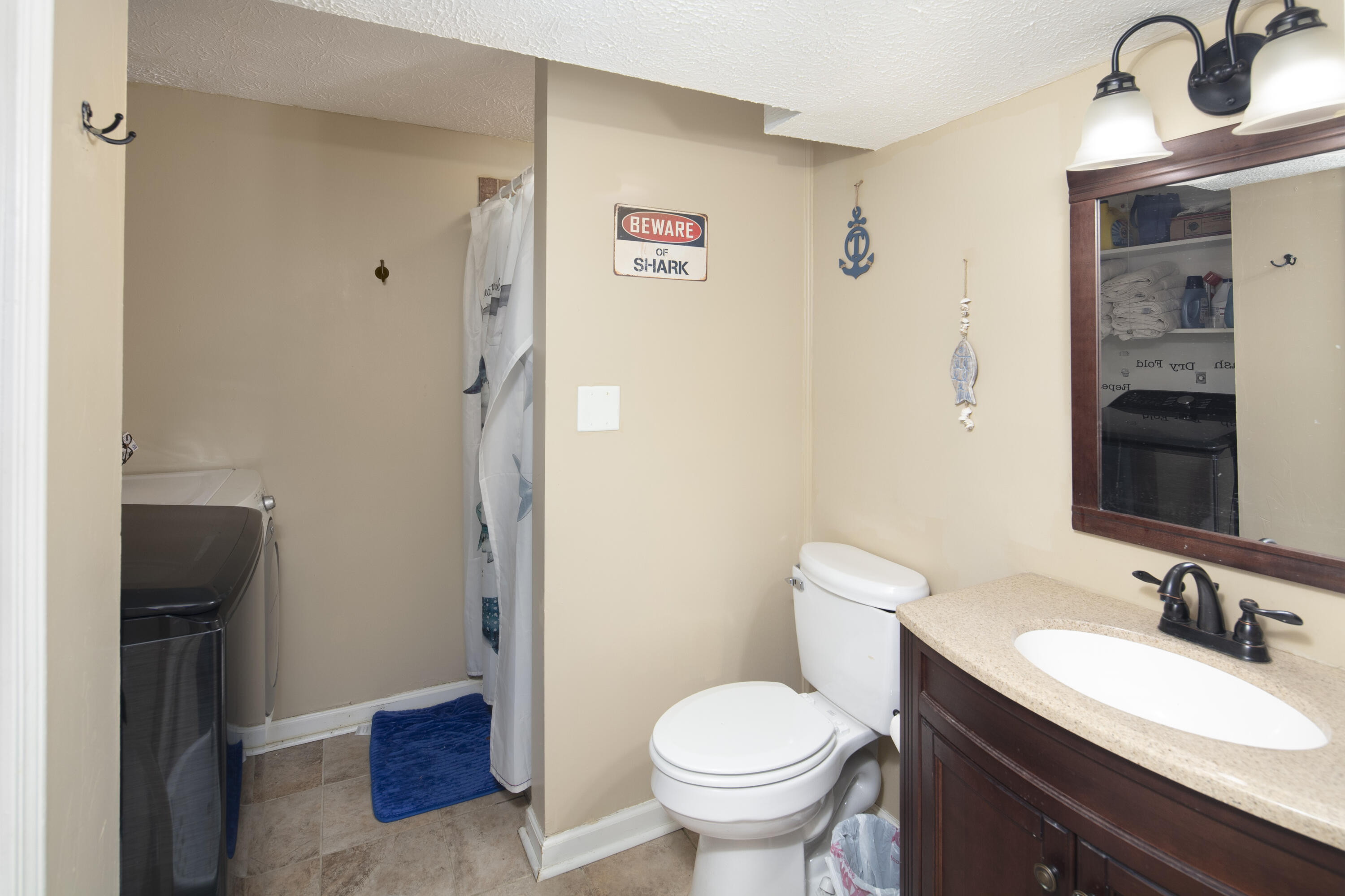 499 Grama Drive Property Photo 15