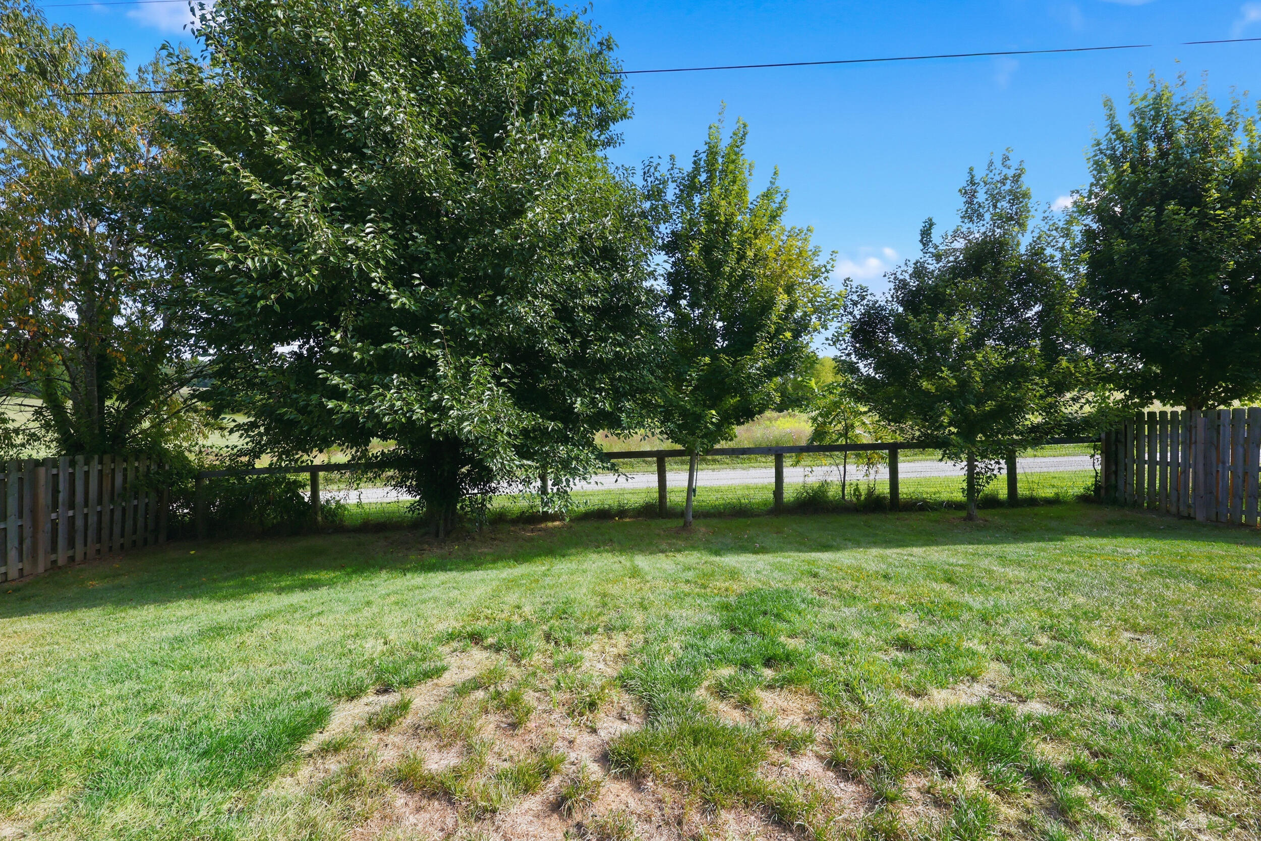 112 Nuthatch Trail Property Photo 32