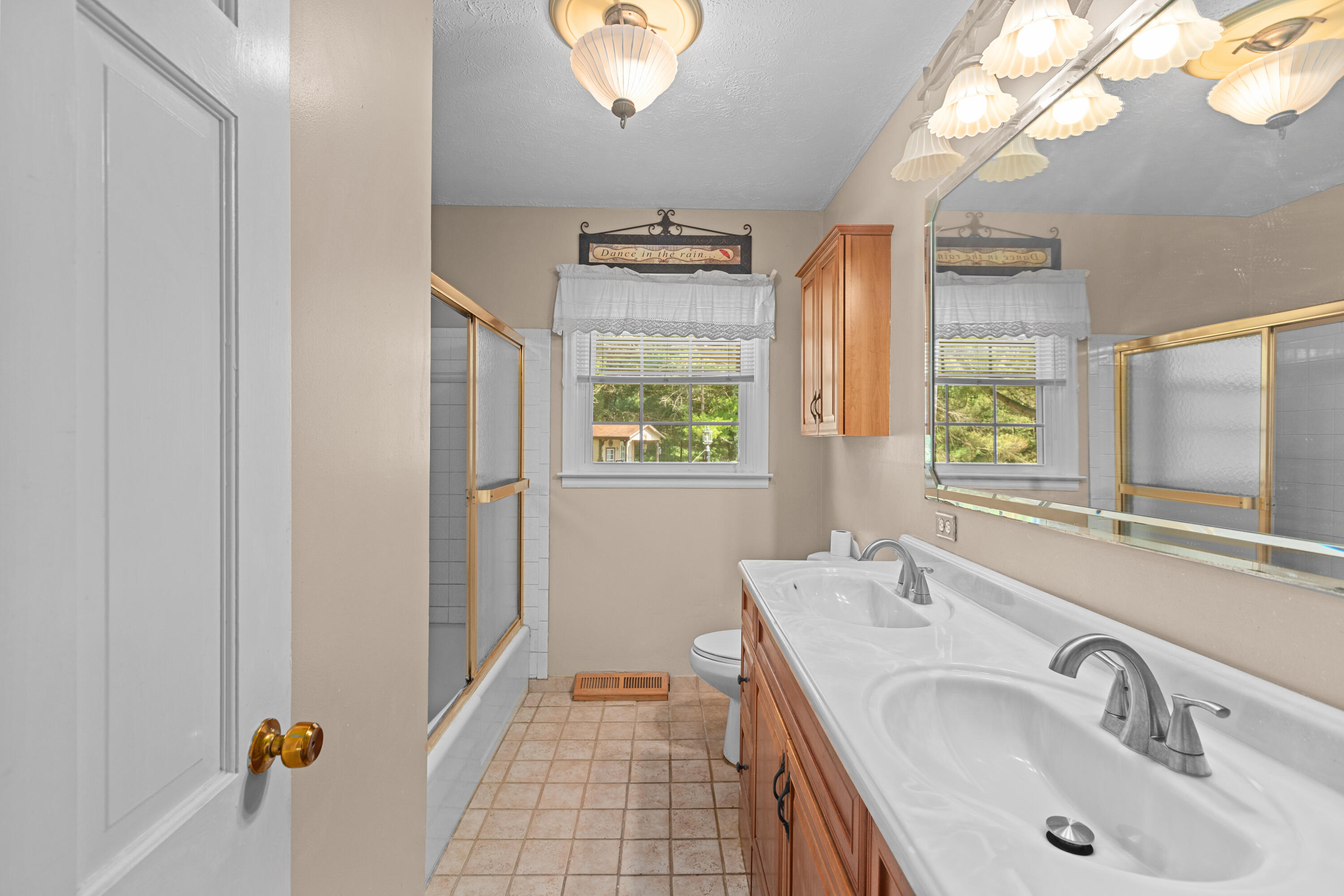 178 Schofield Lane Property Photo 18