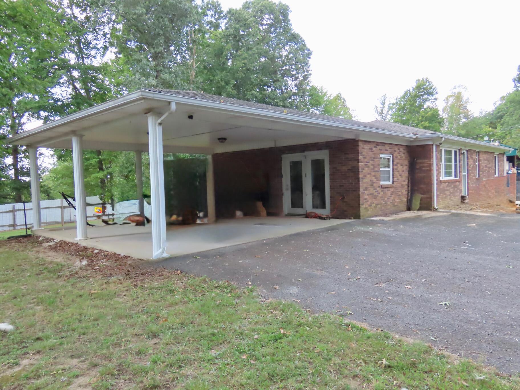 4091 Bee Creek Road Property Photo 2