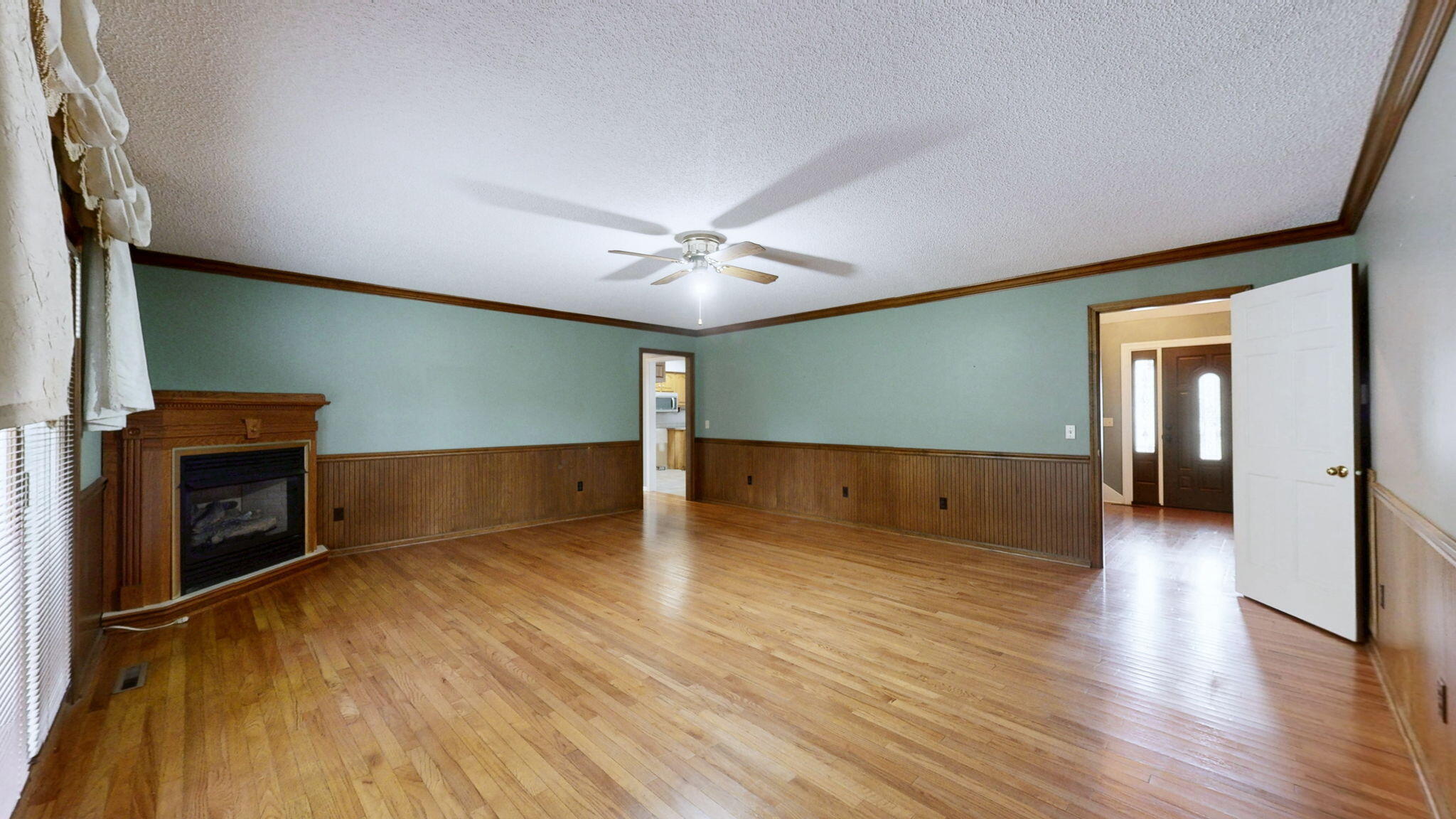2131 Southwest Drive Property Photo 5