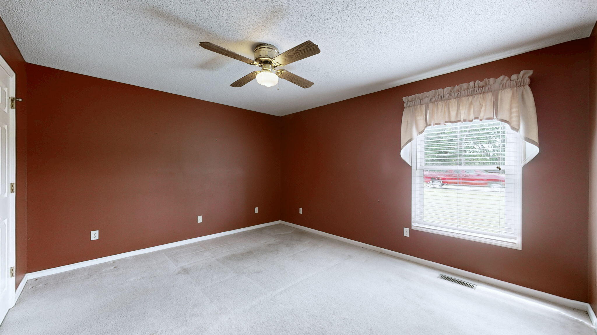 2131 Southwest Drive Property Photo 16