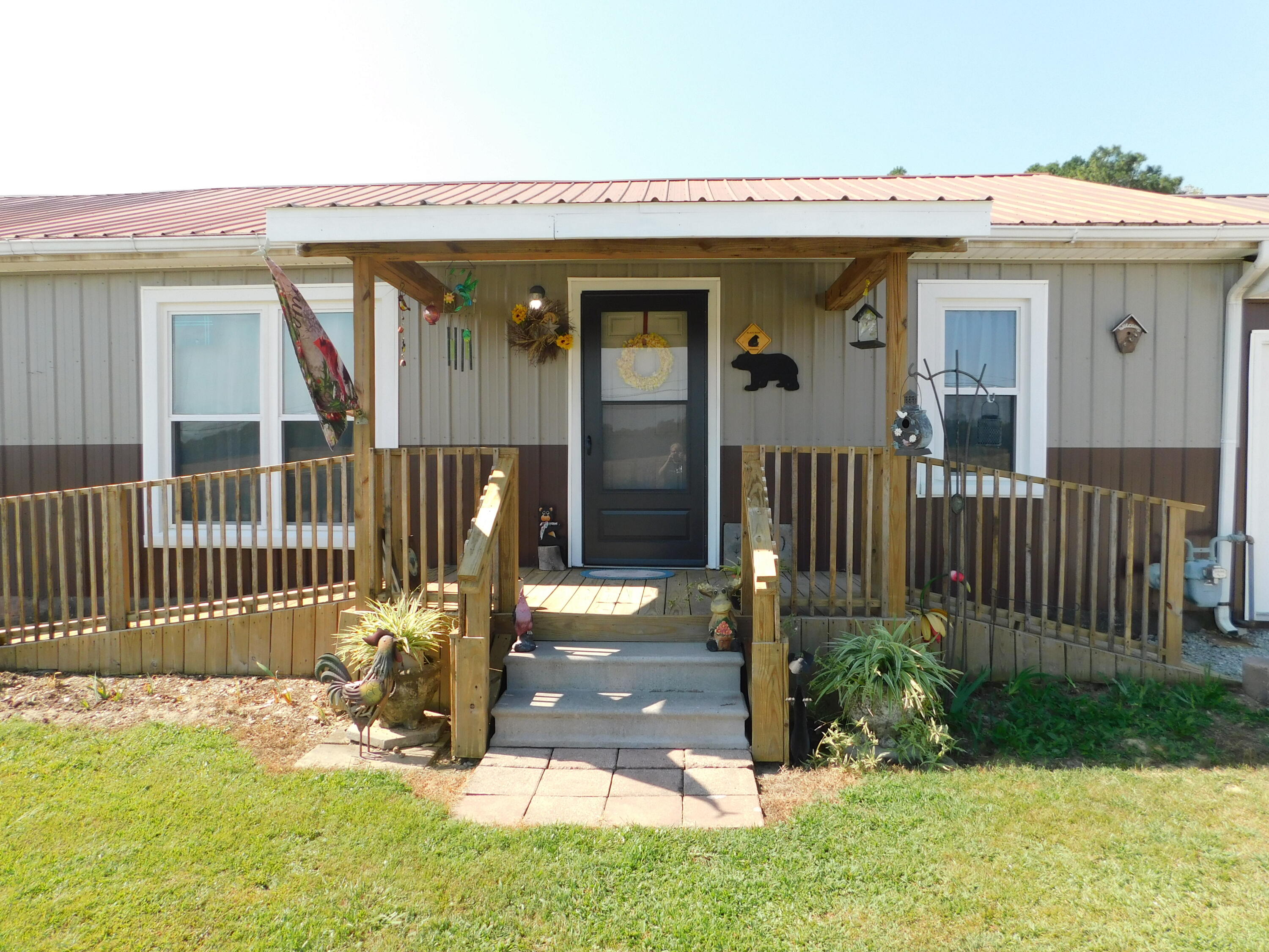 7637 Mott City Road Property Photo 4