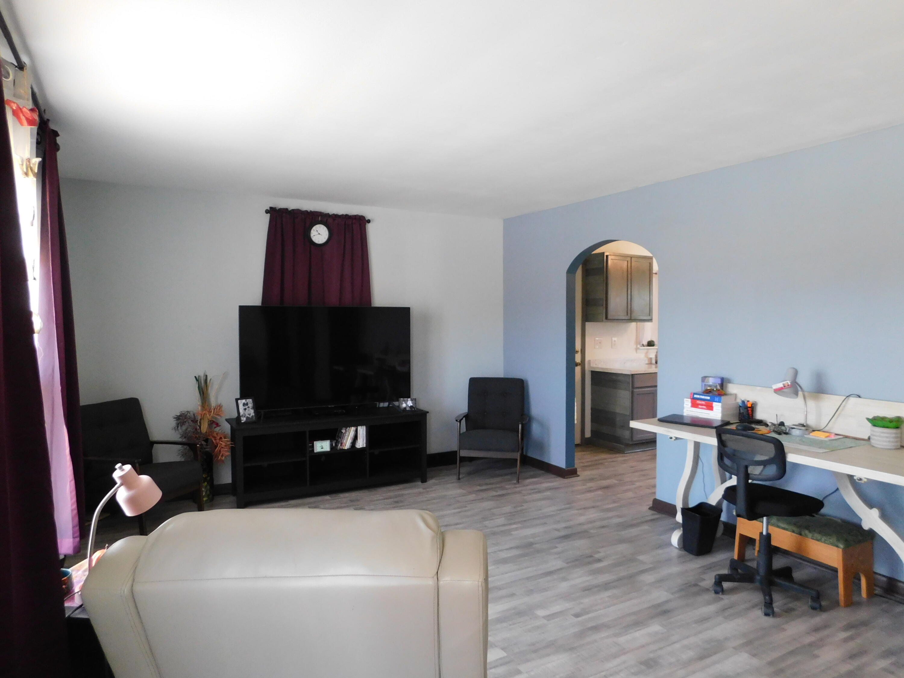 7637 Mott City Road Property Photo 5