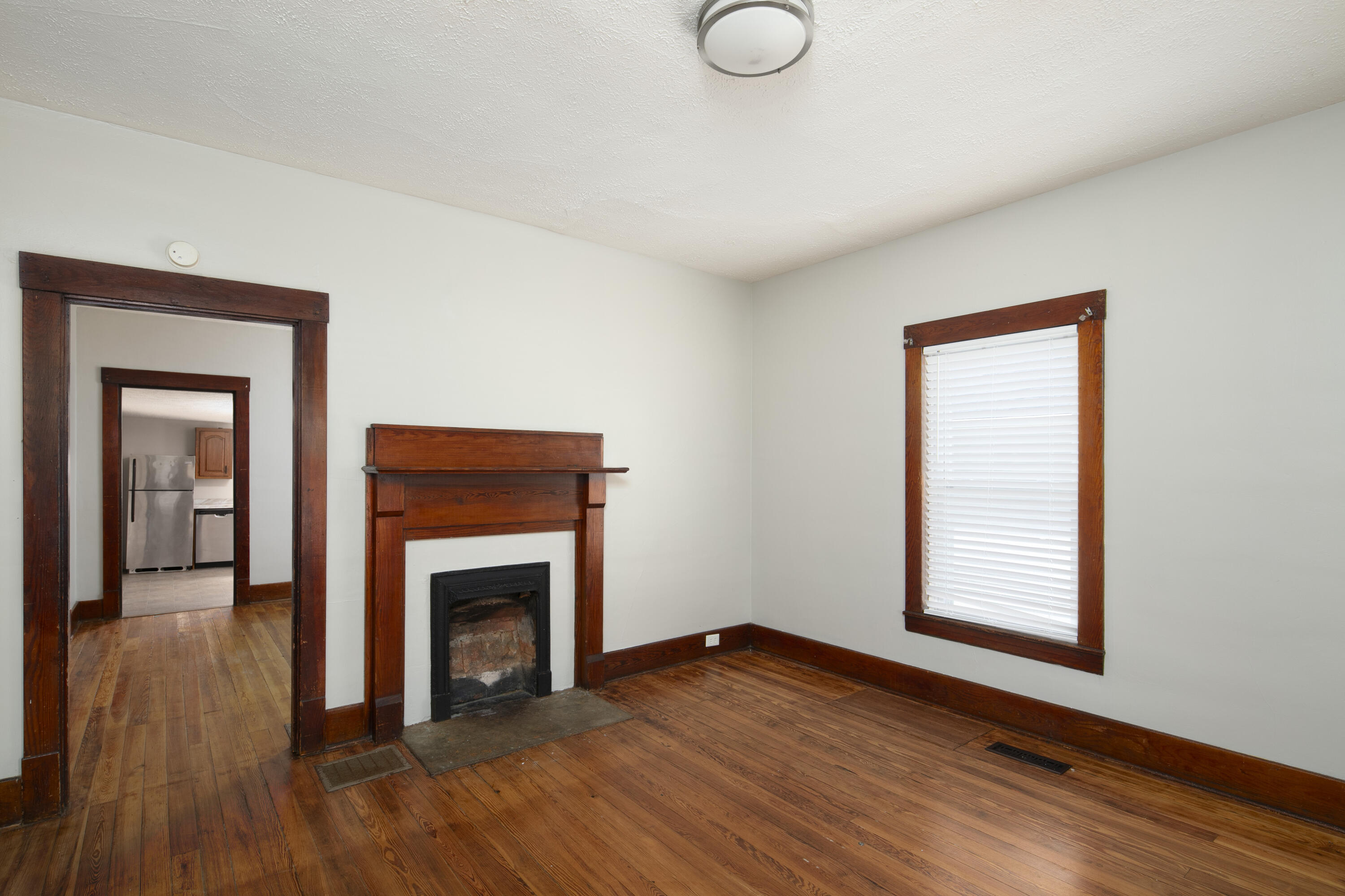407 Perryville Street Property Photo 4