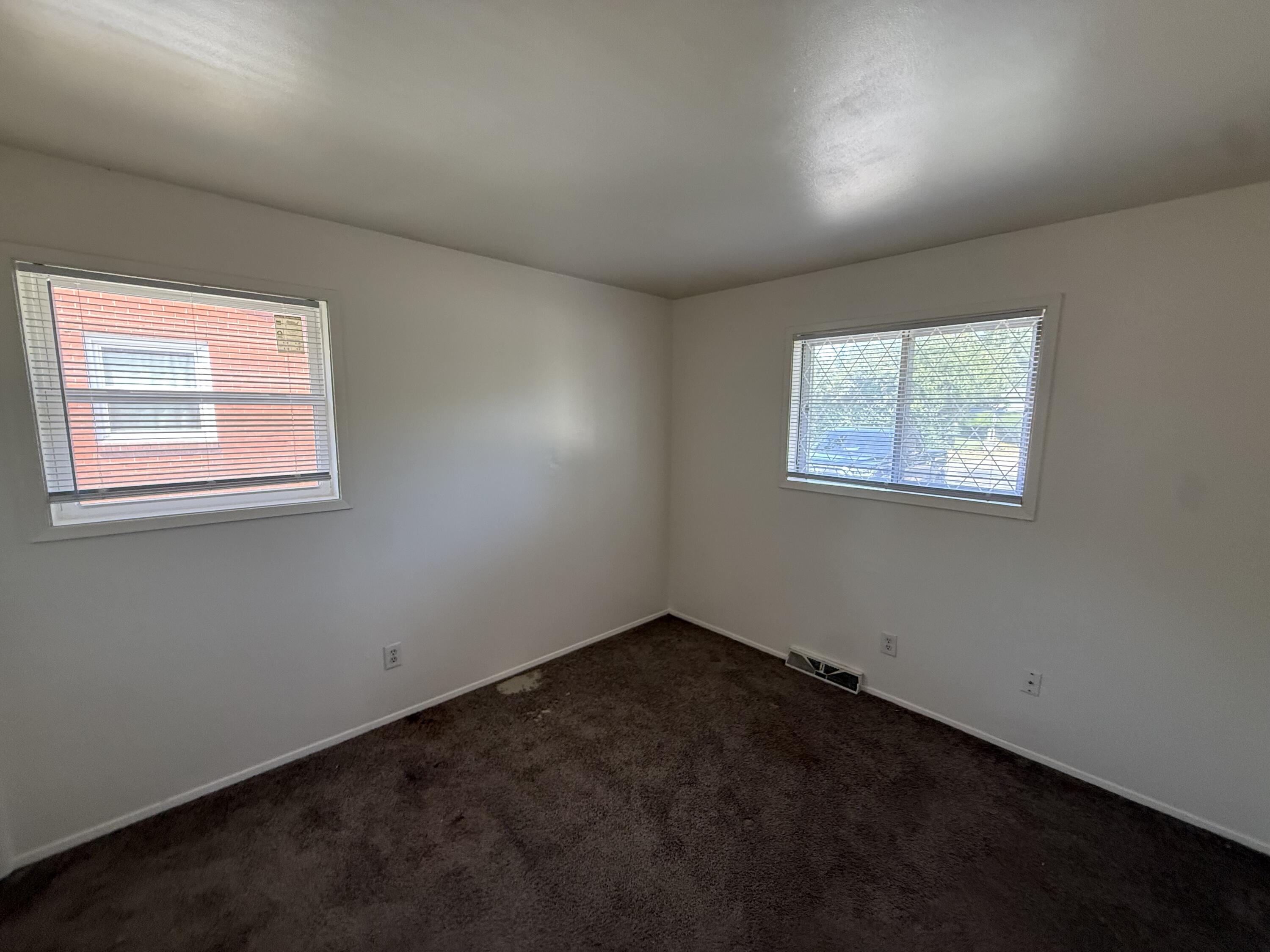 684 Kingston Road Property Photo 8