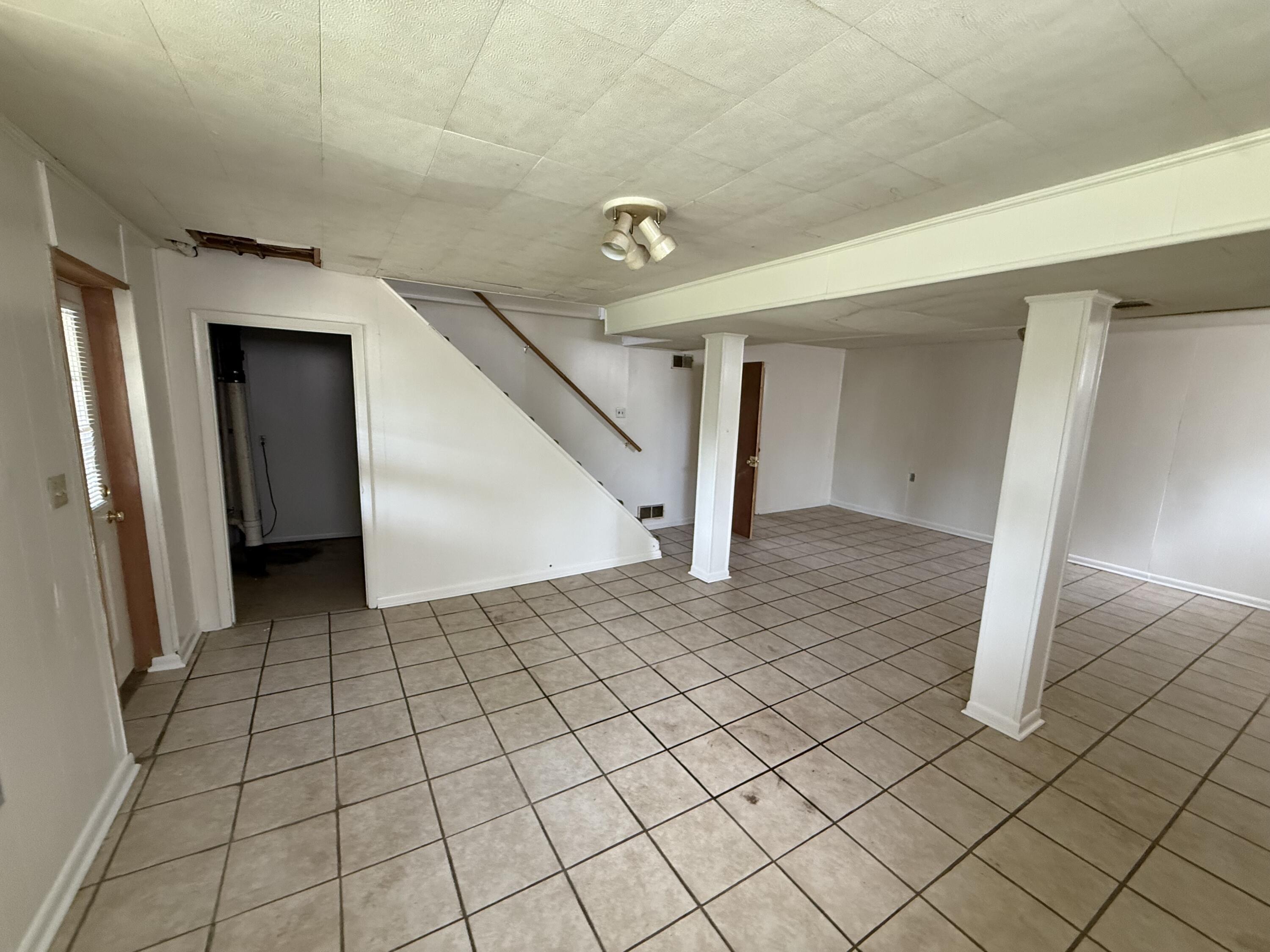 684 Kingston Road Property Photo 13