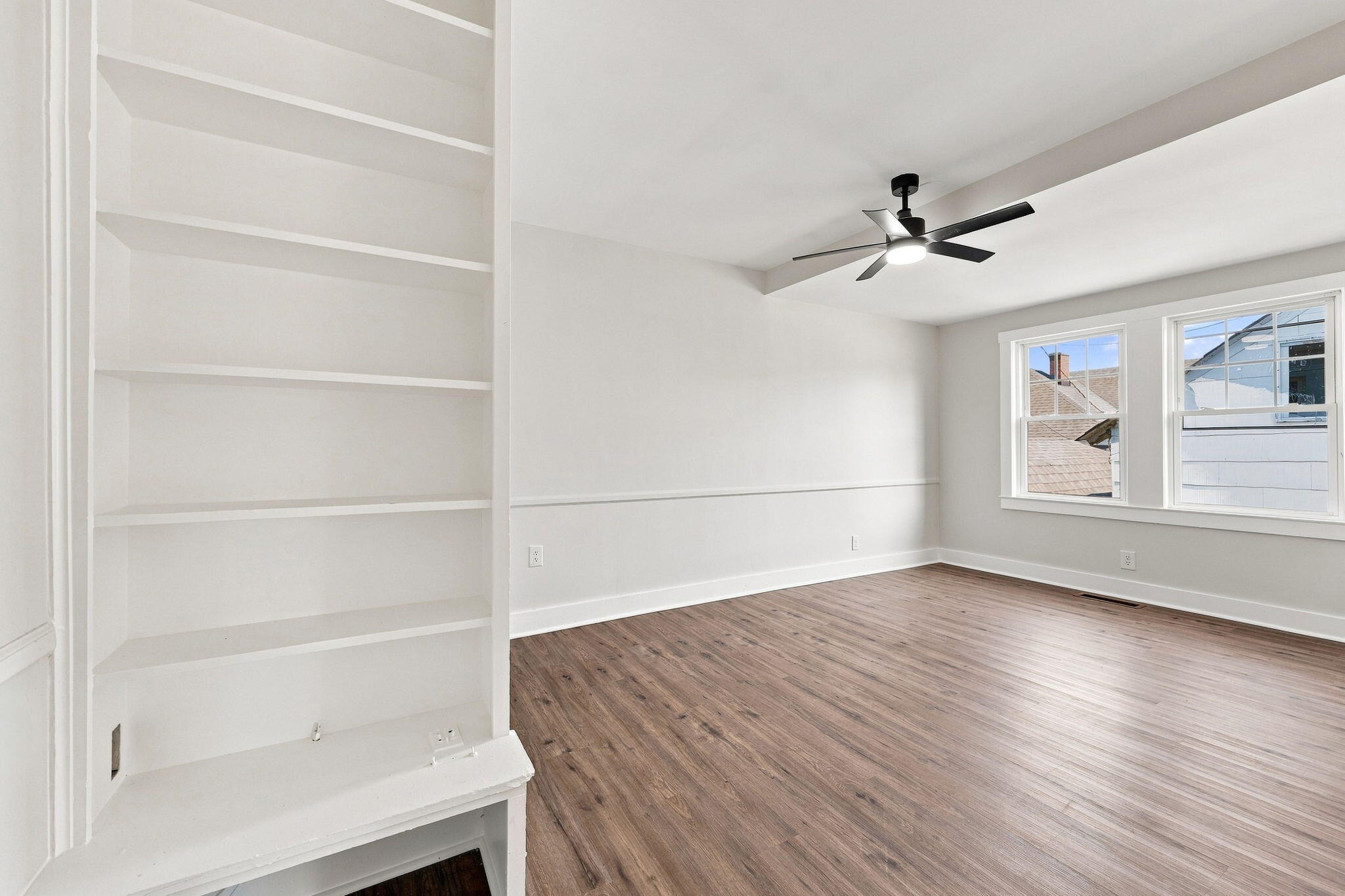 205 Midland Place Property Photo 19