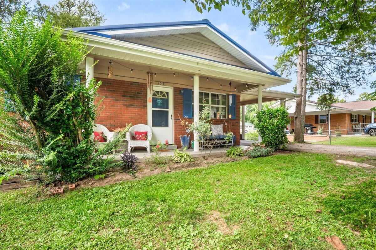 153 Rains Street Property Photo 3