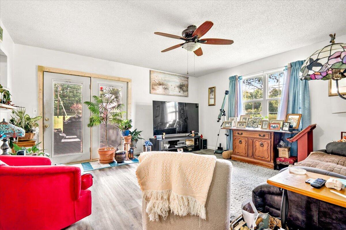 153 Rains Street Property Photo 10