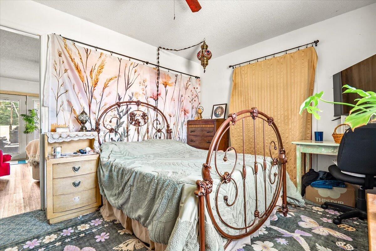 153 Rains Street Property Photo 12
