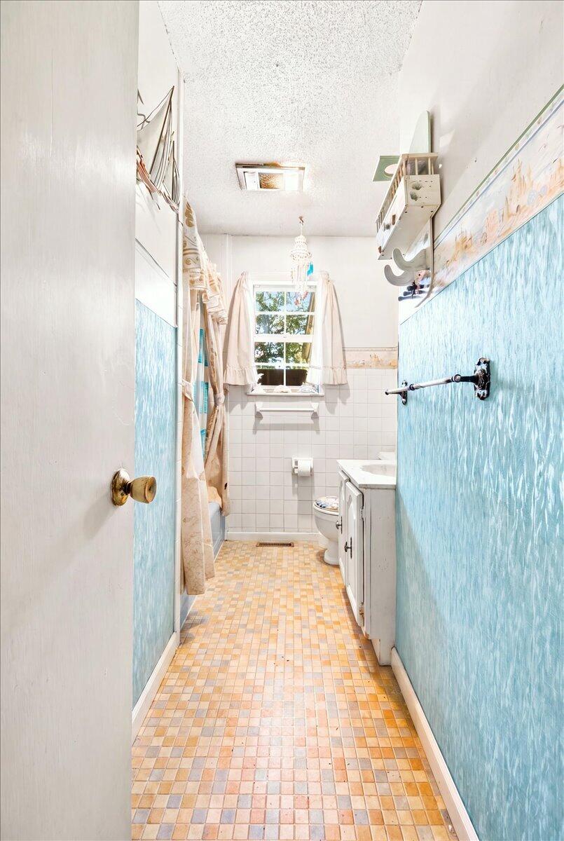 153 Rains Street Property Photo 13