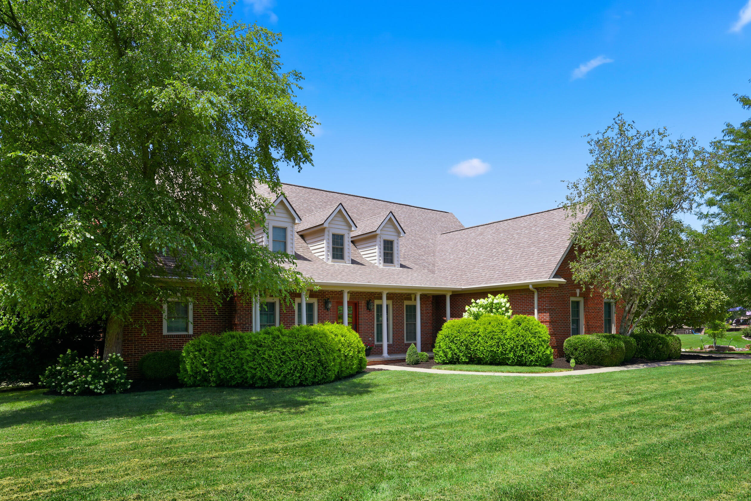1013 Bluegrass Road Property Photo 1