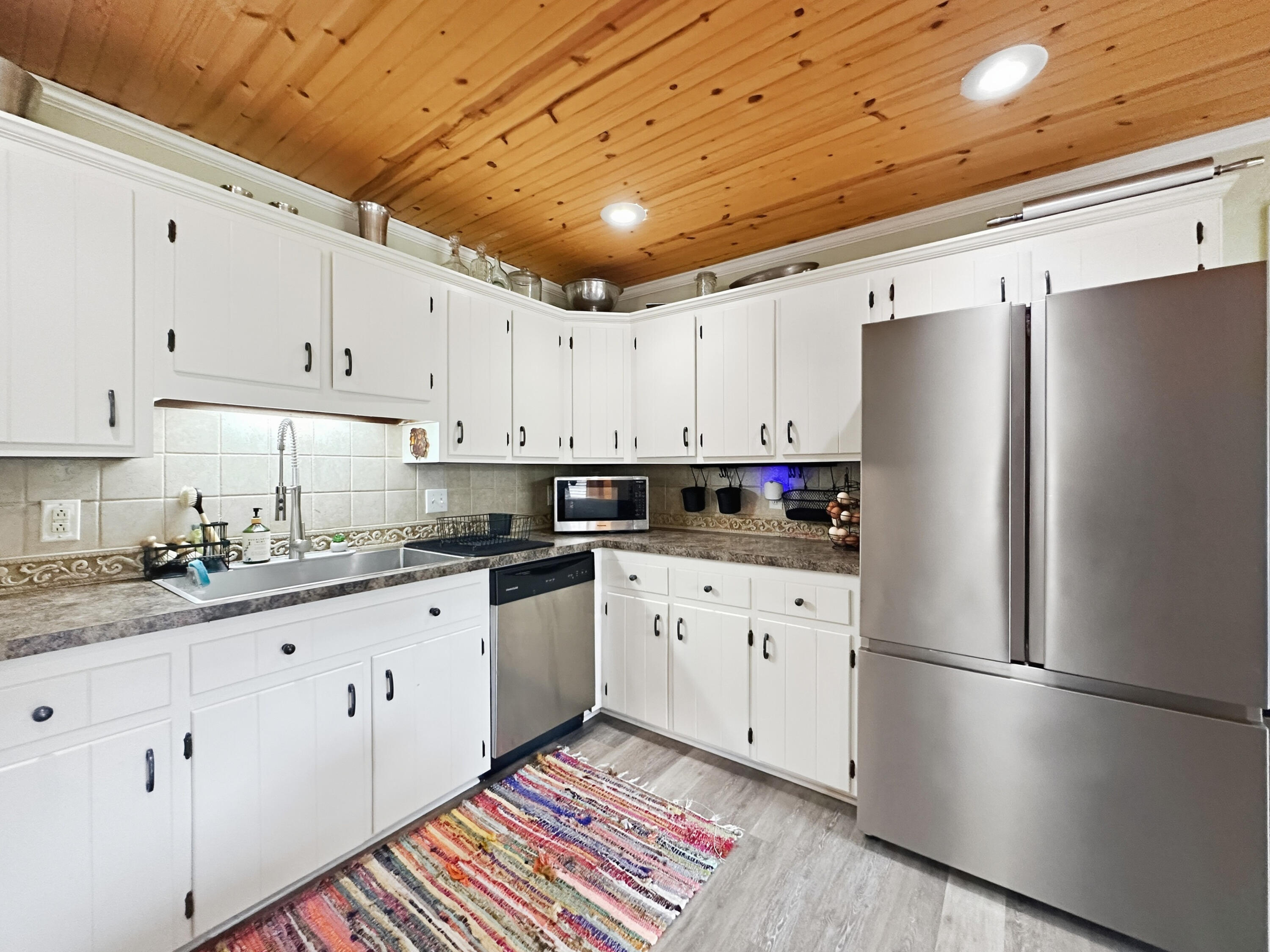 361 Candlelite Drive Property Photo 7