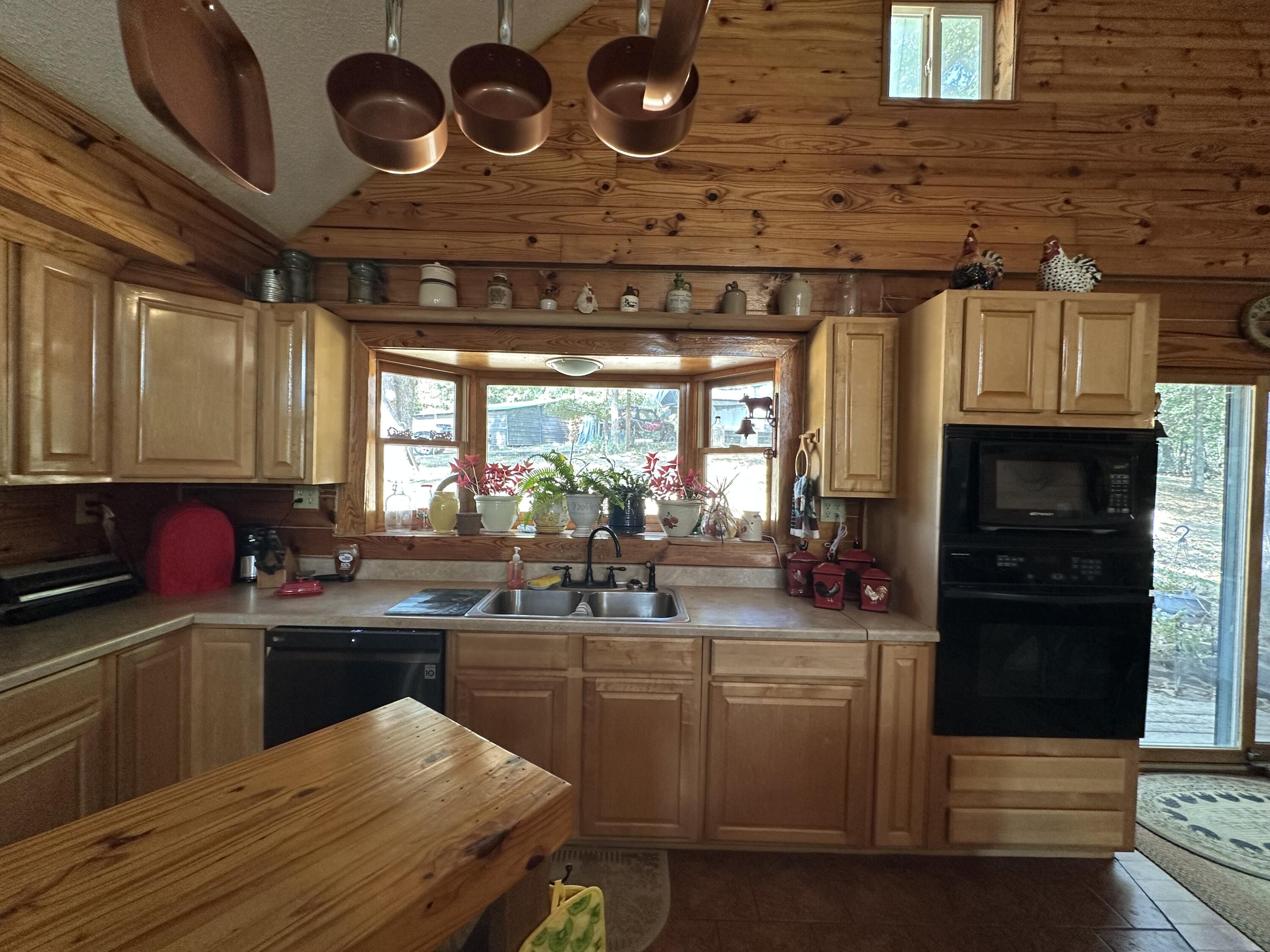 331 Mcintosh Road Property Photo 28