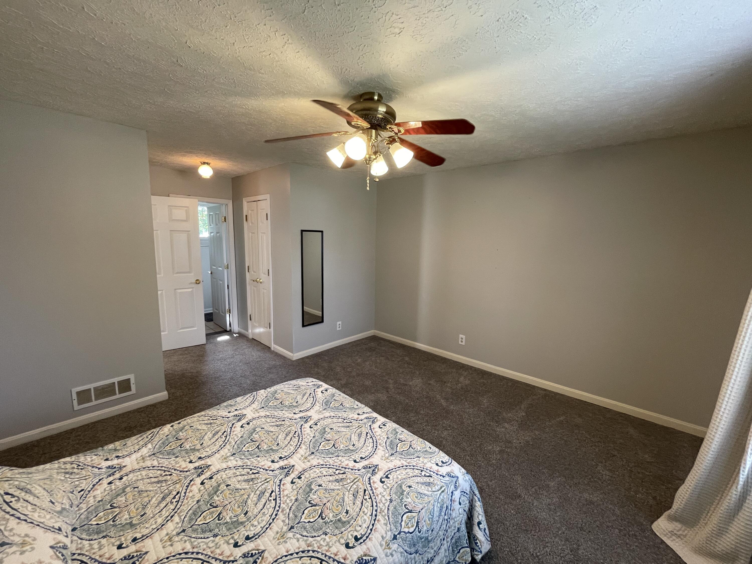 1113 Tara Way Property Photo 13