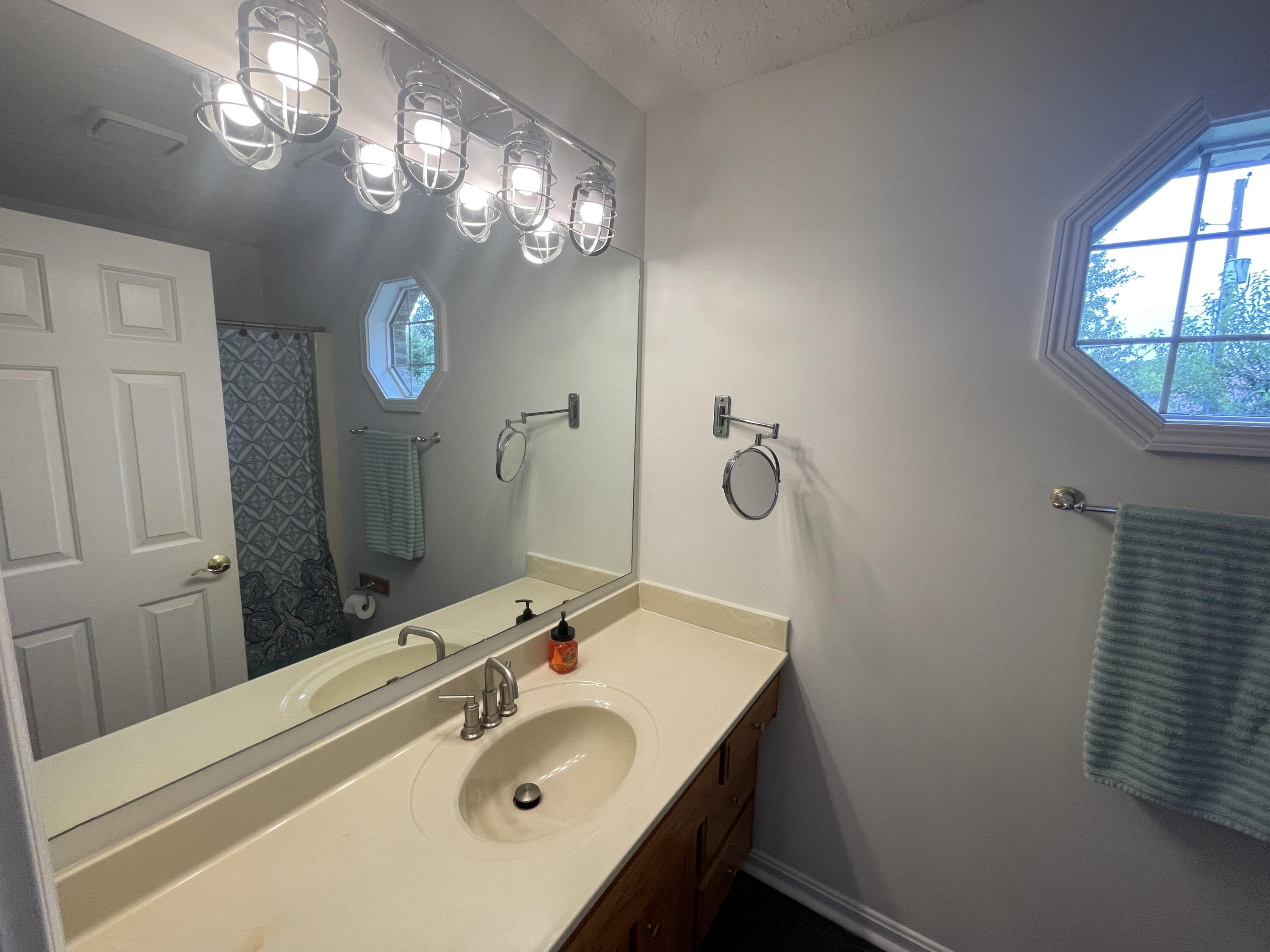 1113 Tara Way Property Photo 14